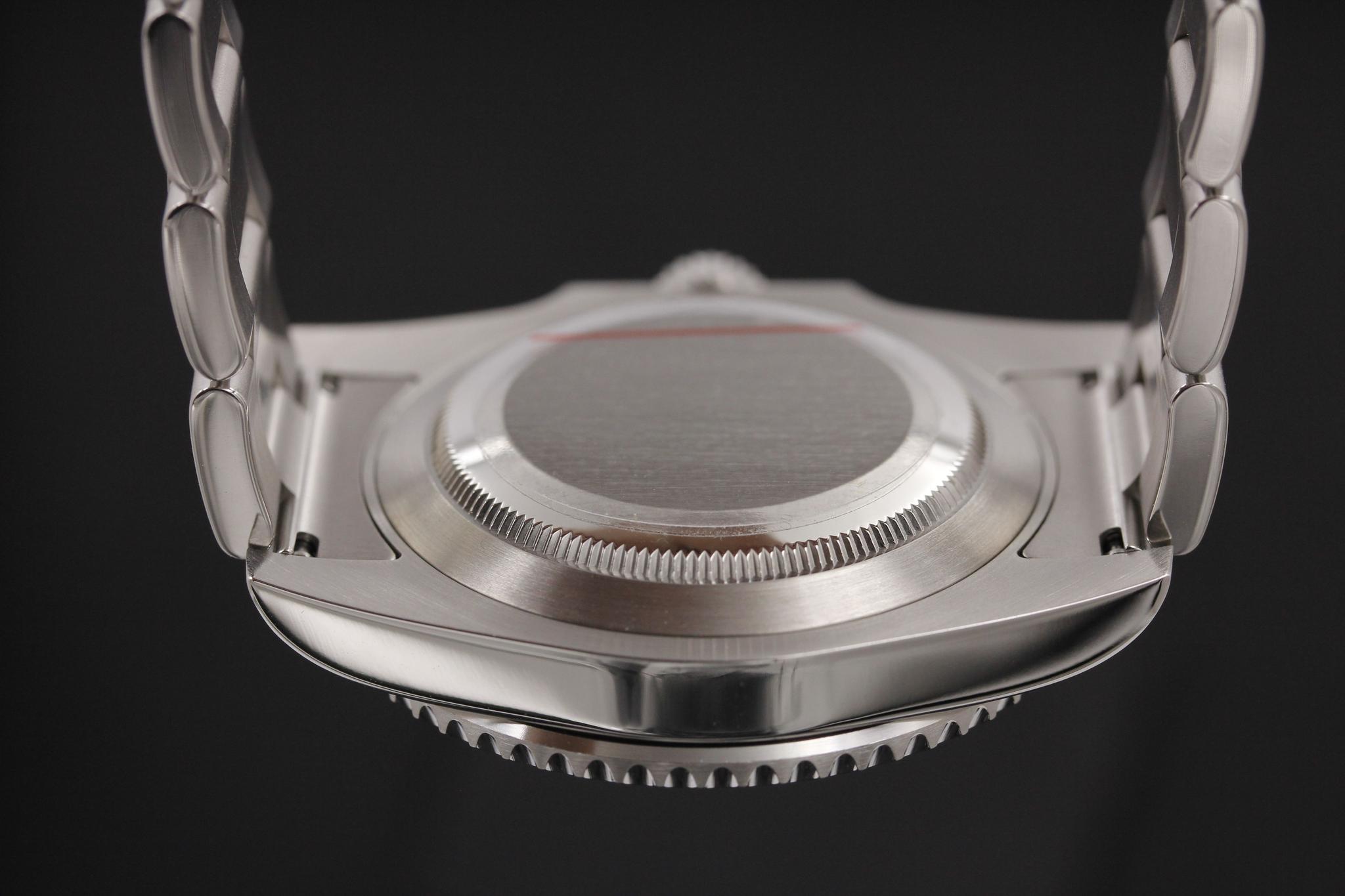 Watch Image 7
