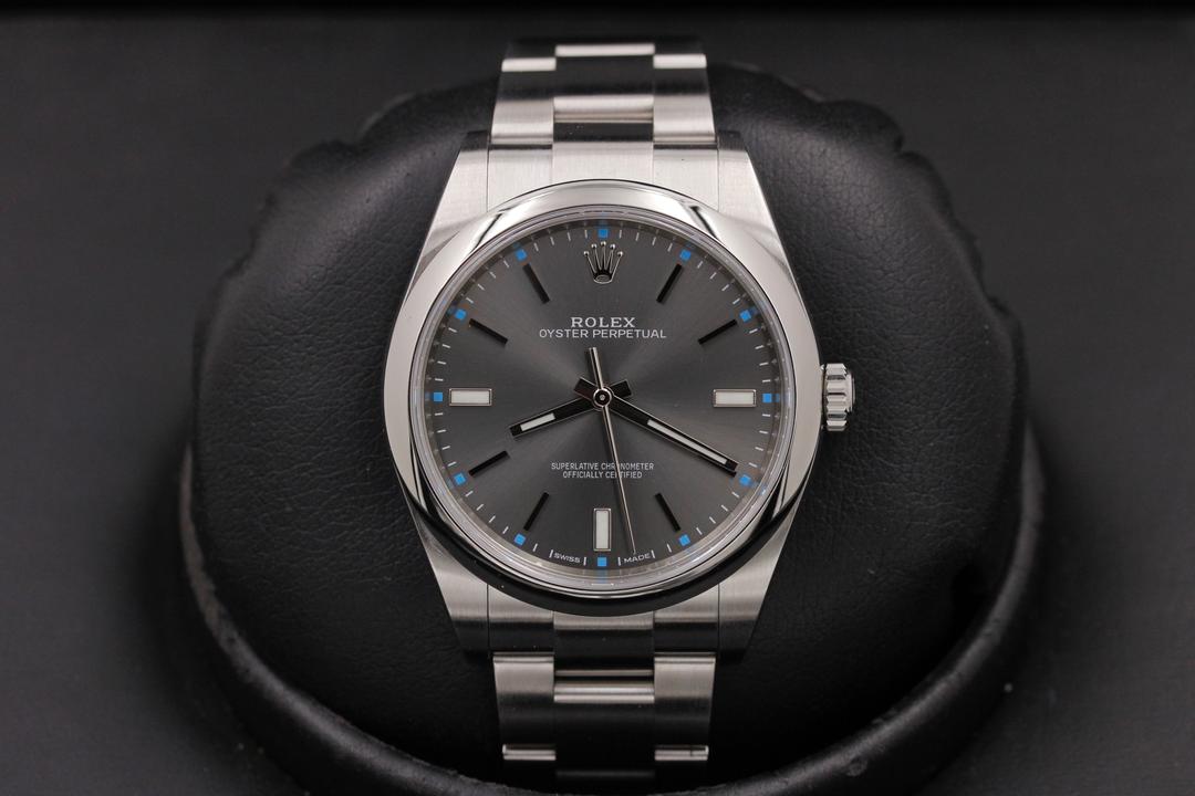 Rolex Oyster Perpetual 114300