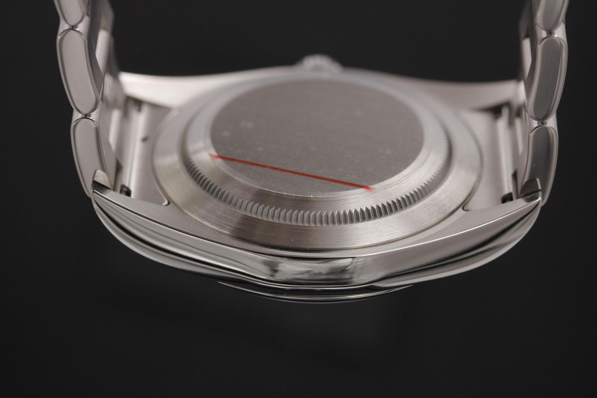 Watch Image 7