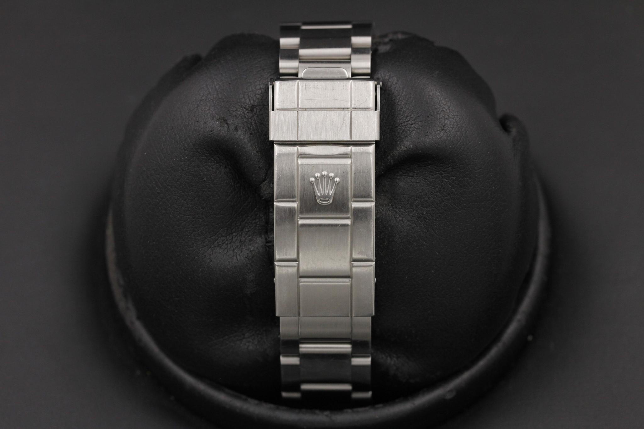 Watch Image 8