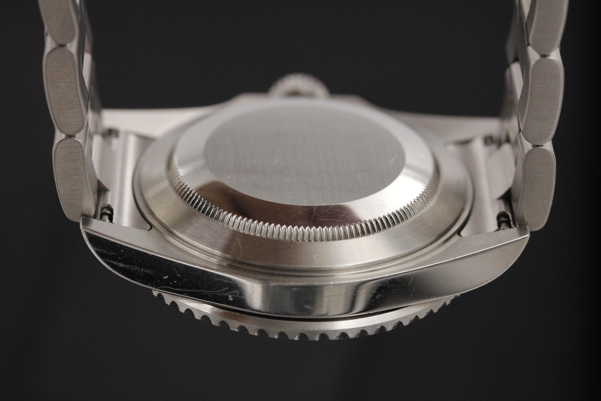 Watch Image 7