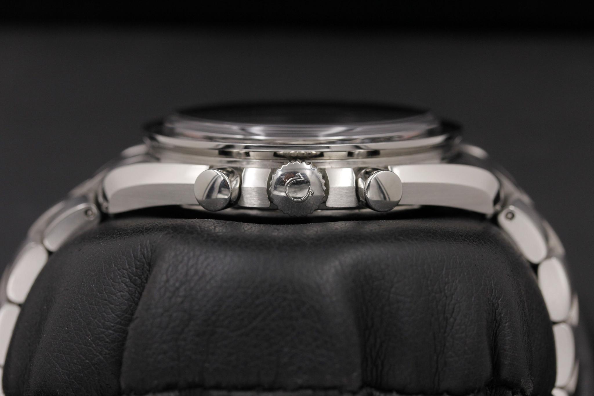 Watch Image 3