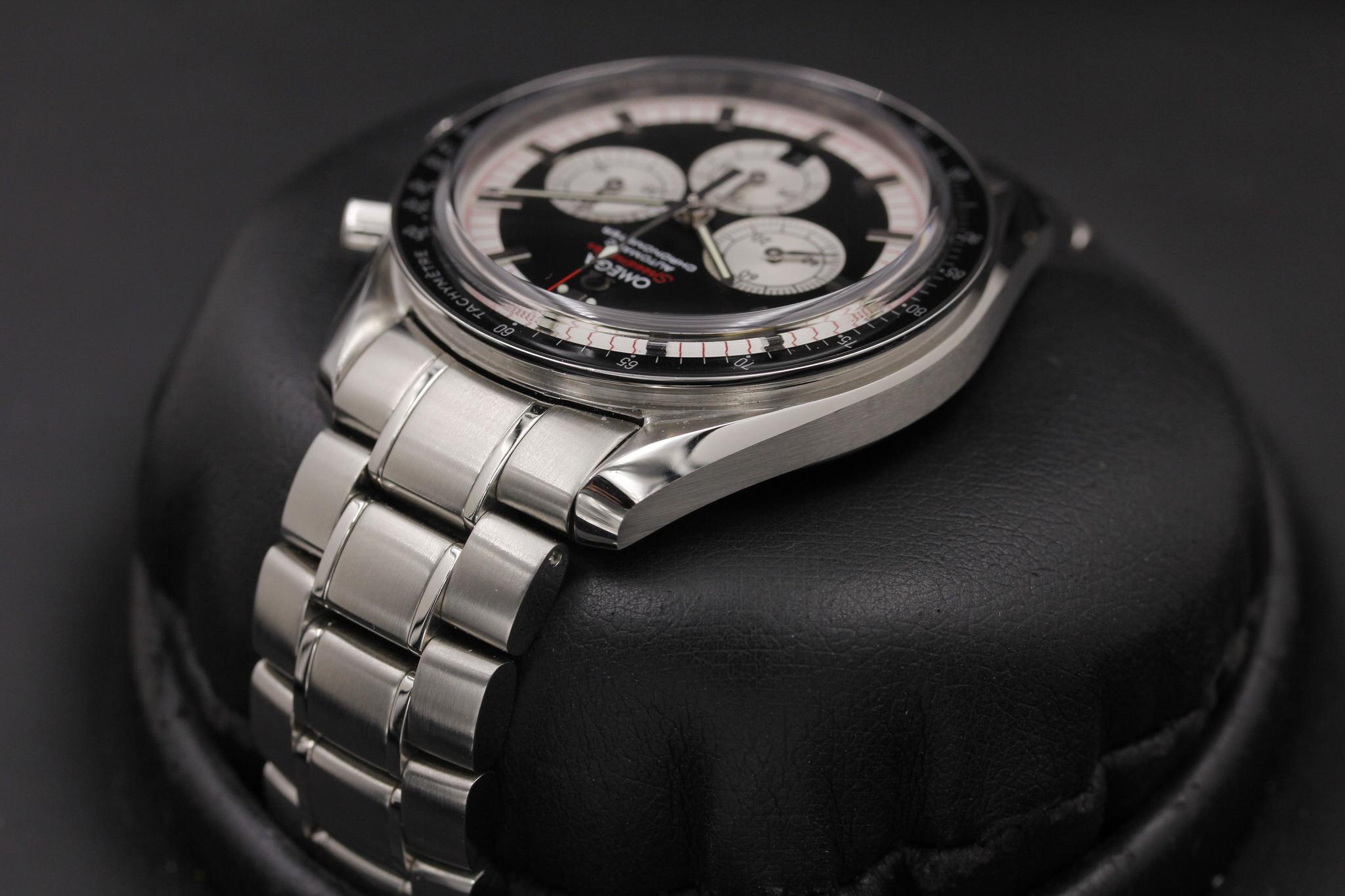 Watch Image 5