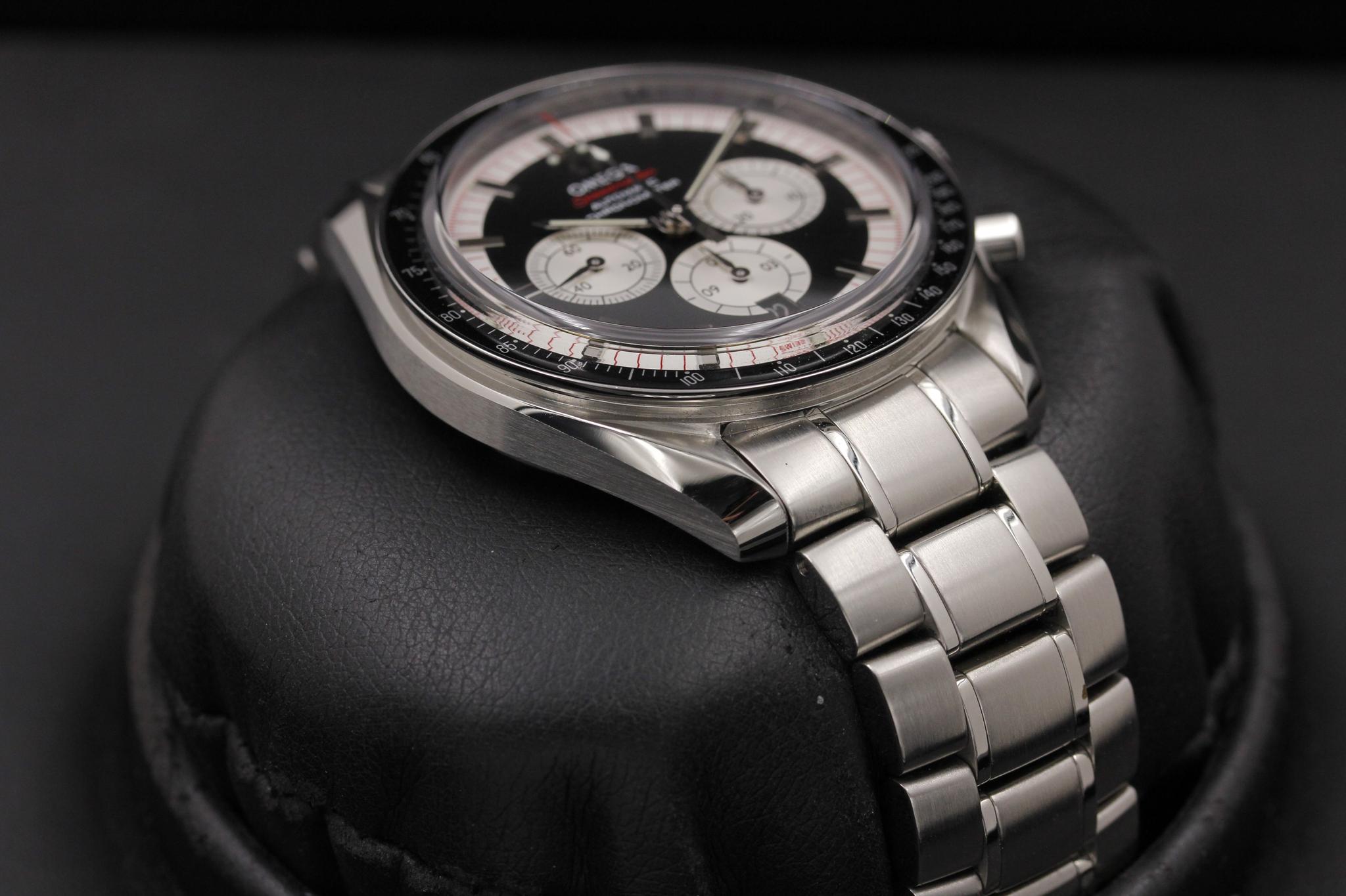 Watch Image 6