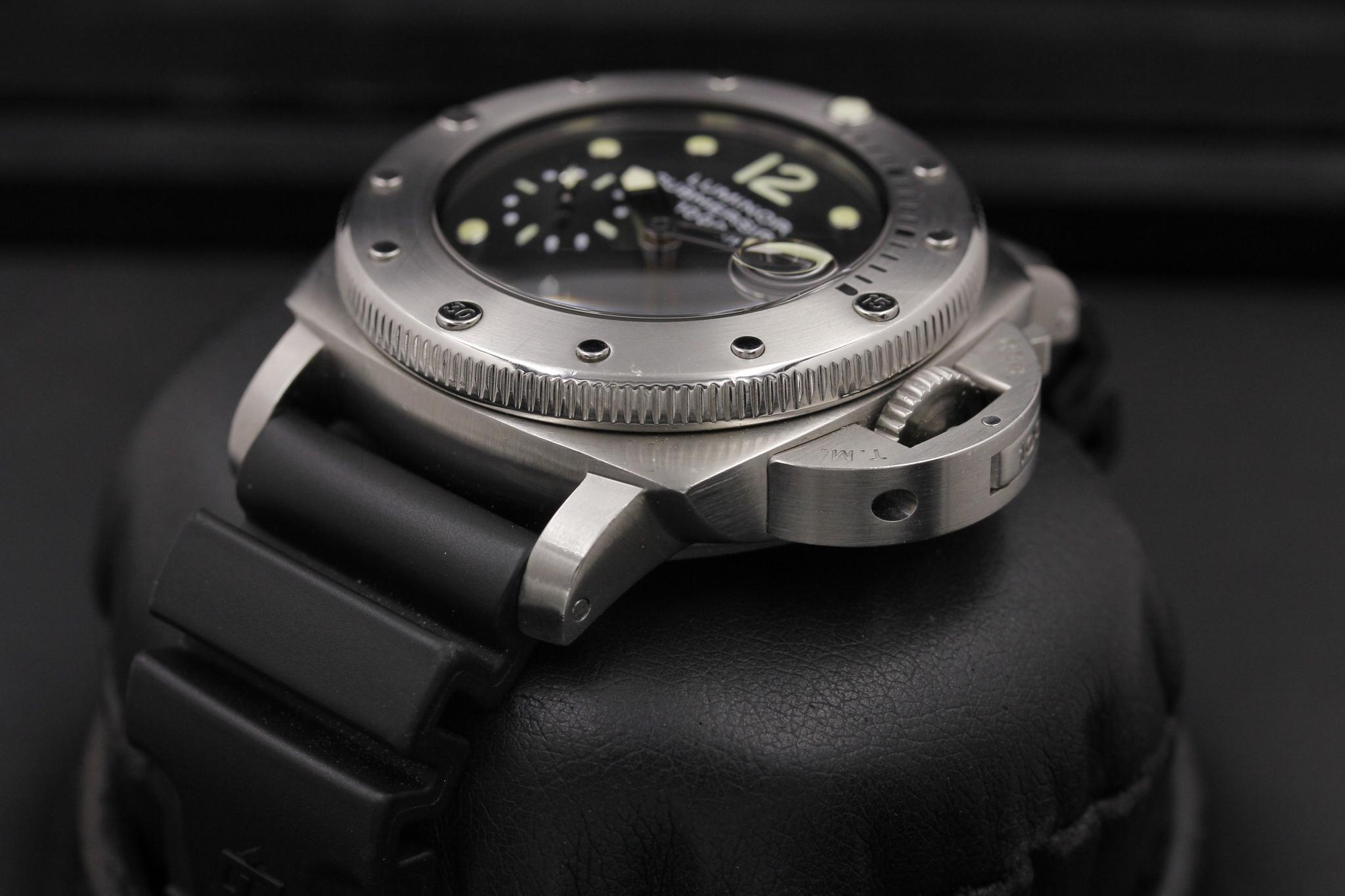 Watch Image 2