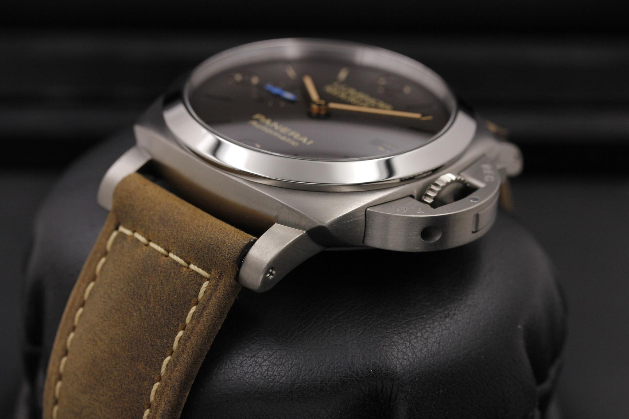 Watch Image 2