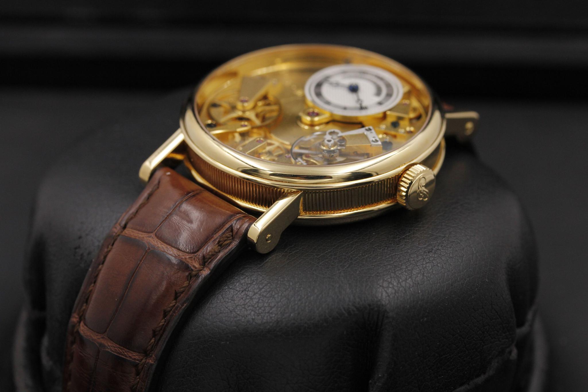 Watch Image 2