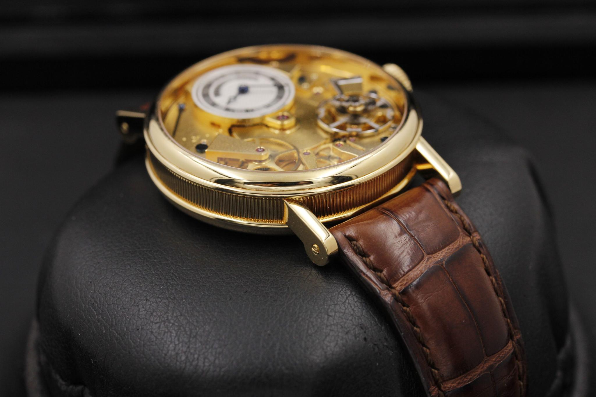 Watch Image 6