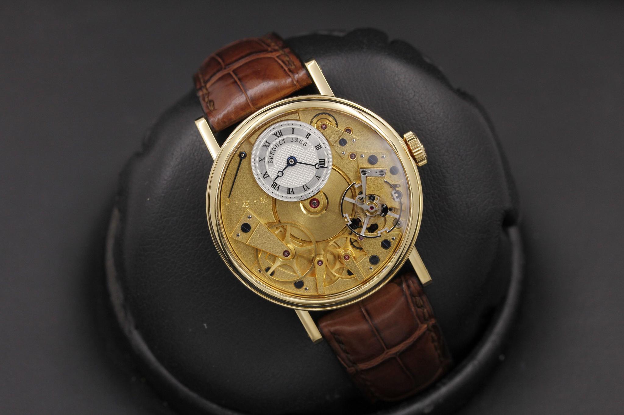 Watch Image 9