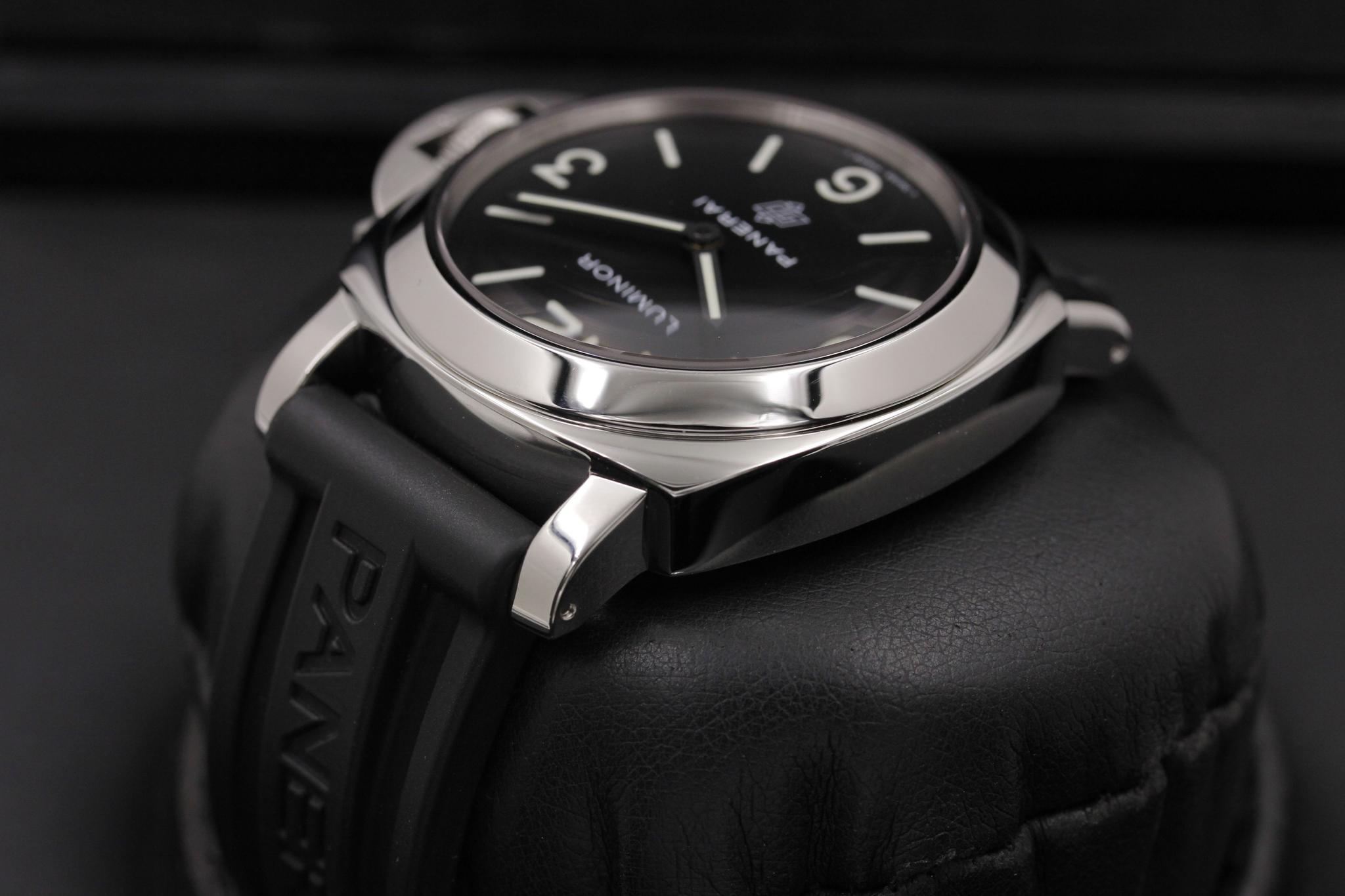 Watch Image 5