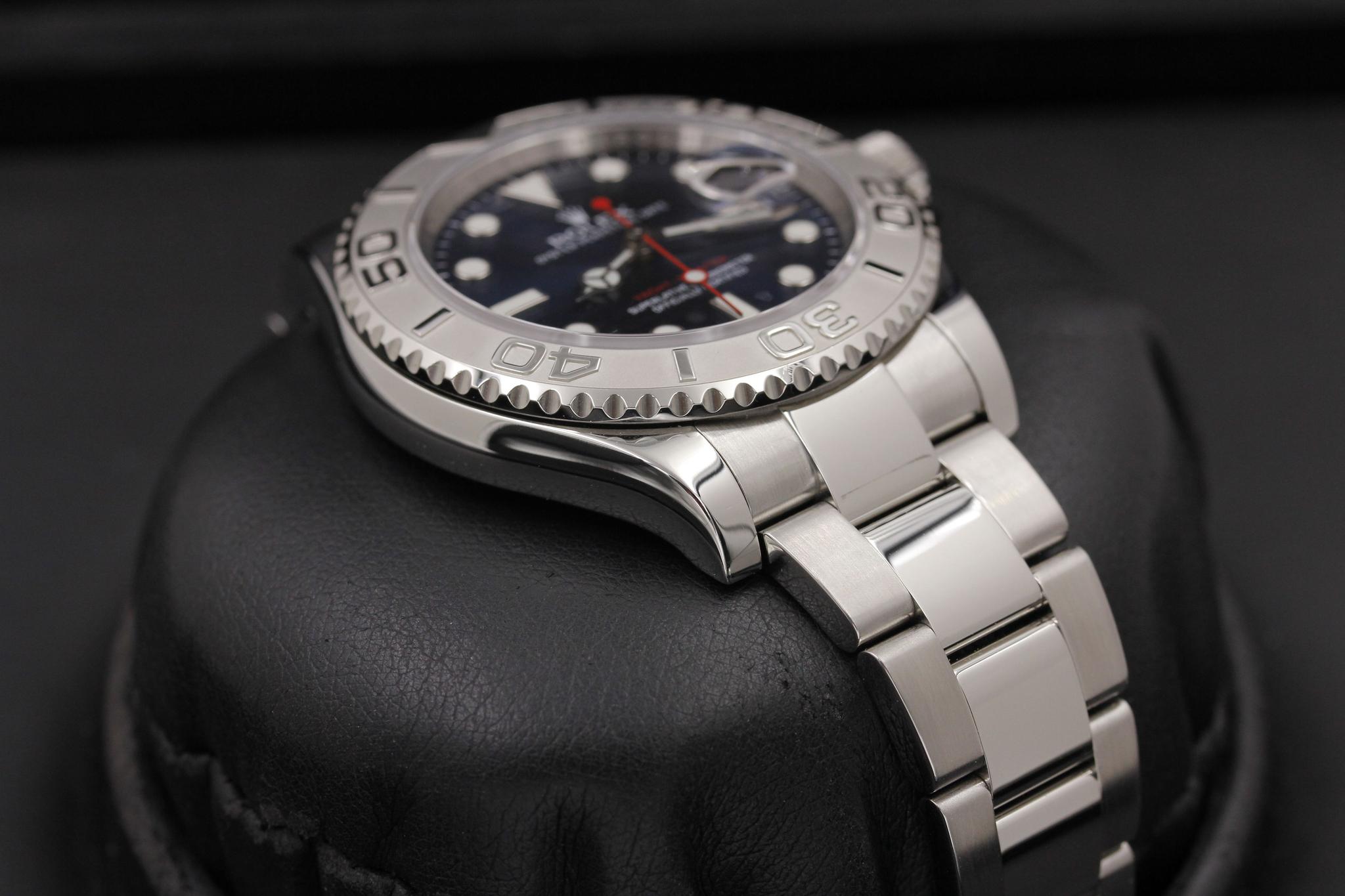 Watch Image 6
