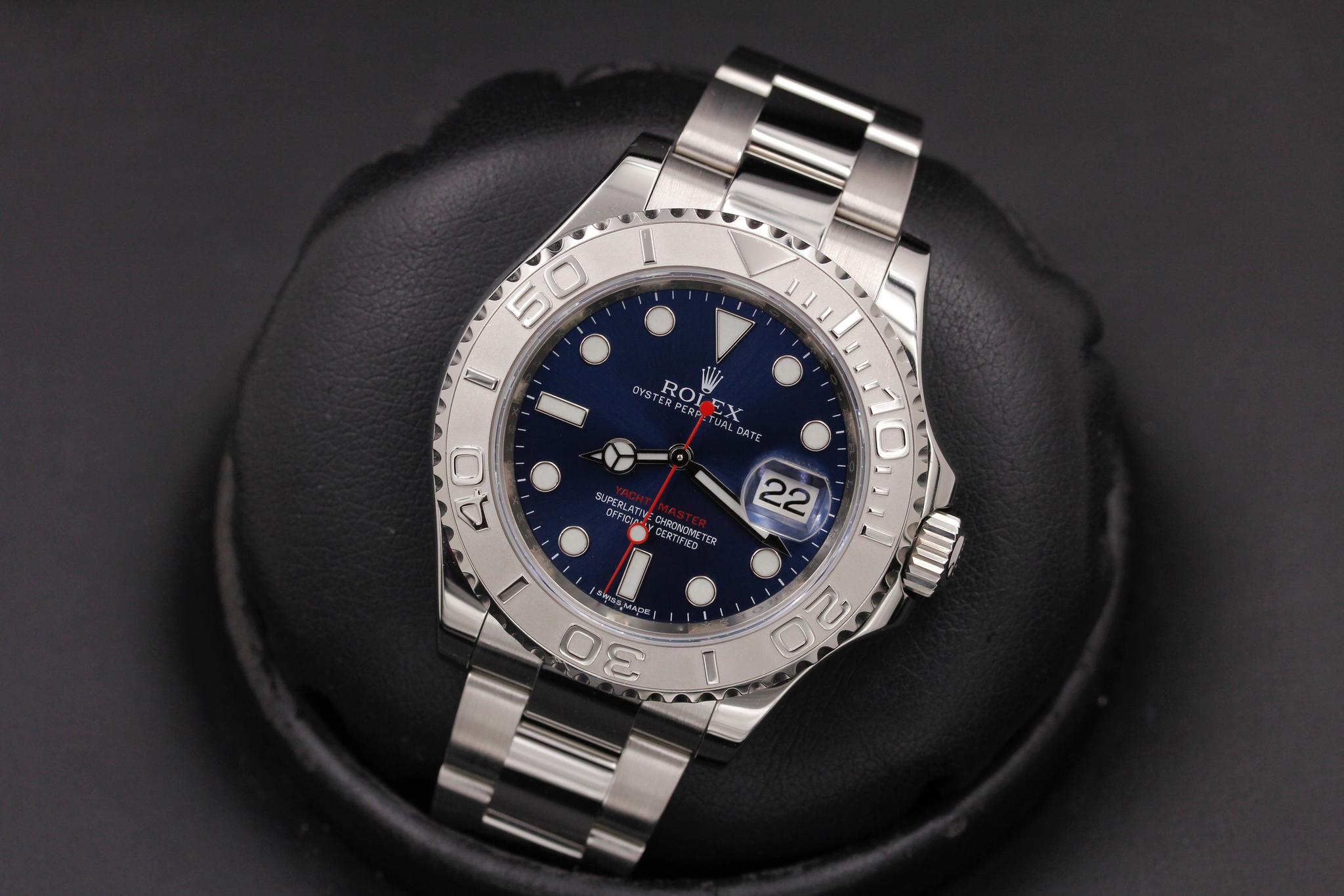 Watch Image 10