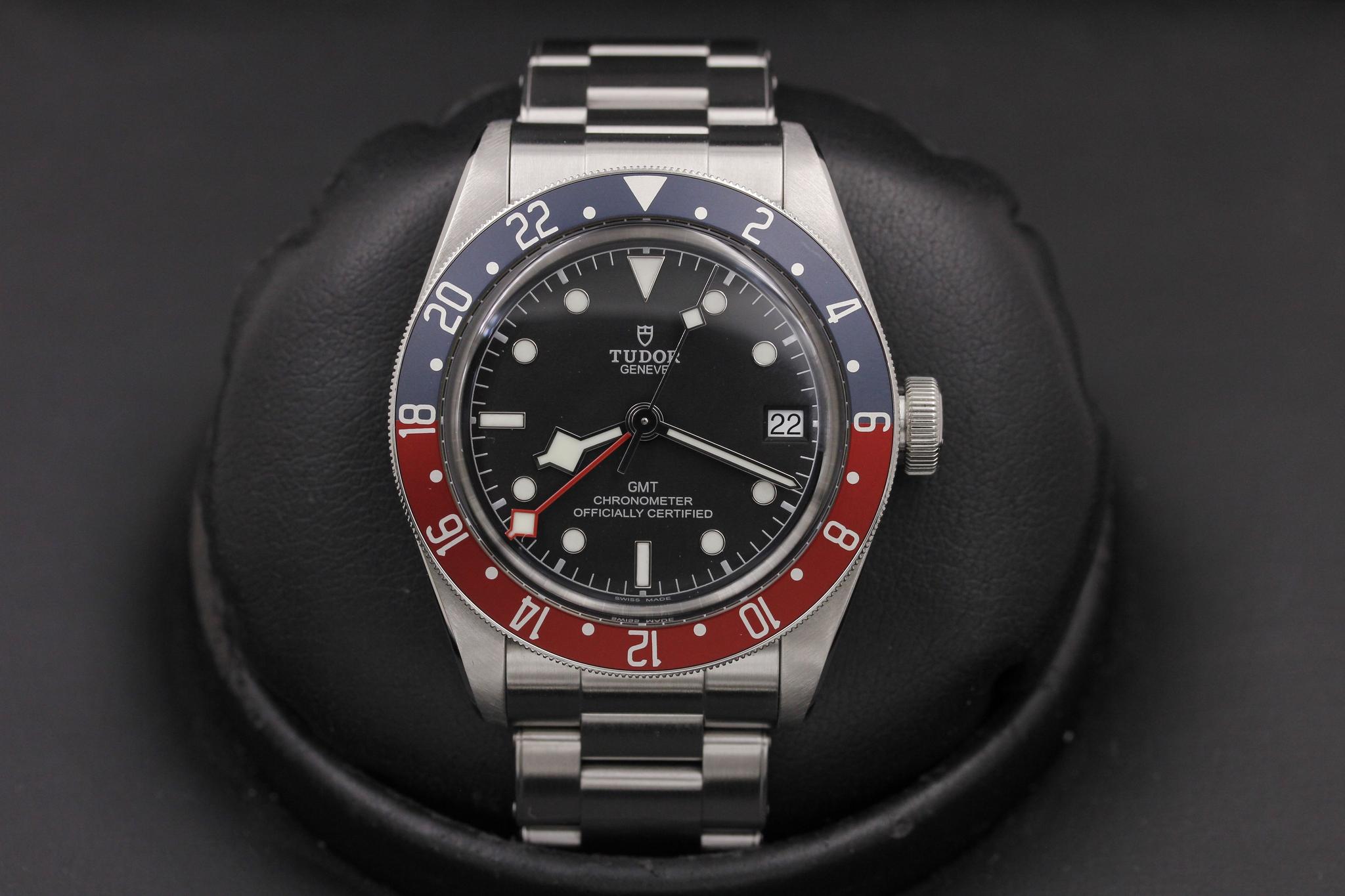 Watch Image 1