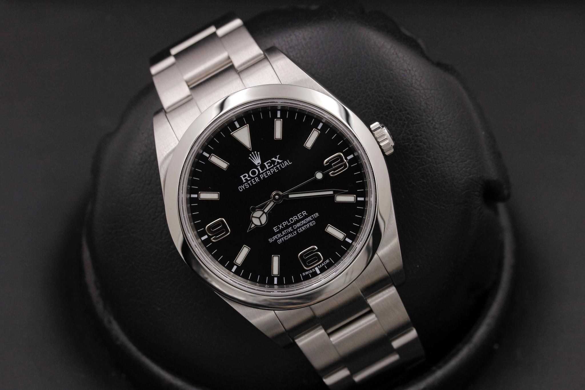 Watch Image 9