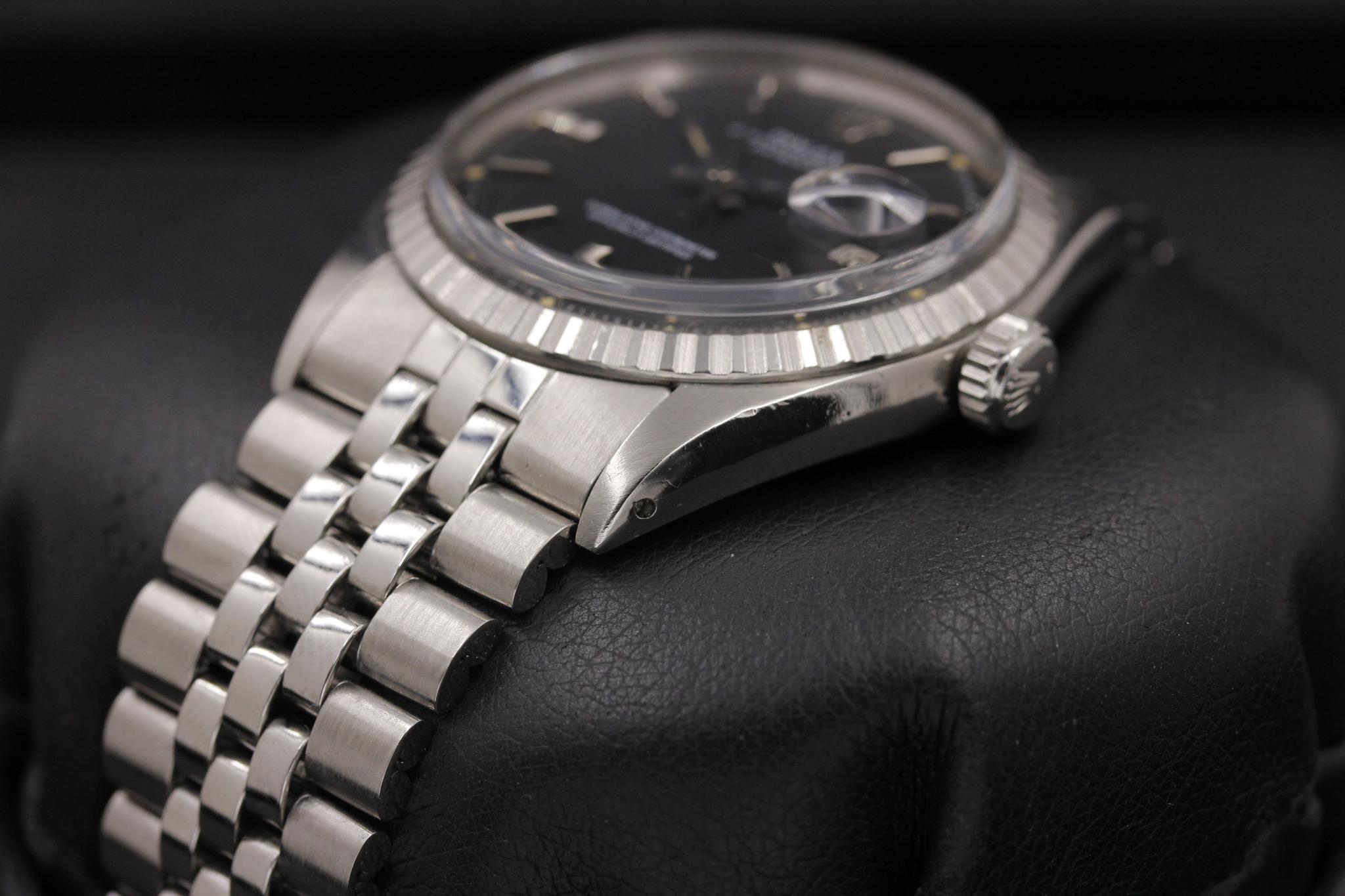 Watch Image 3