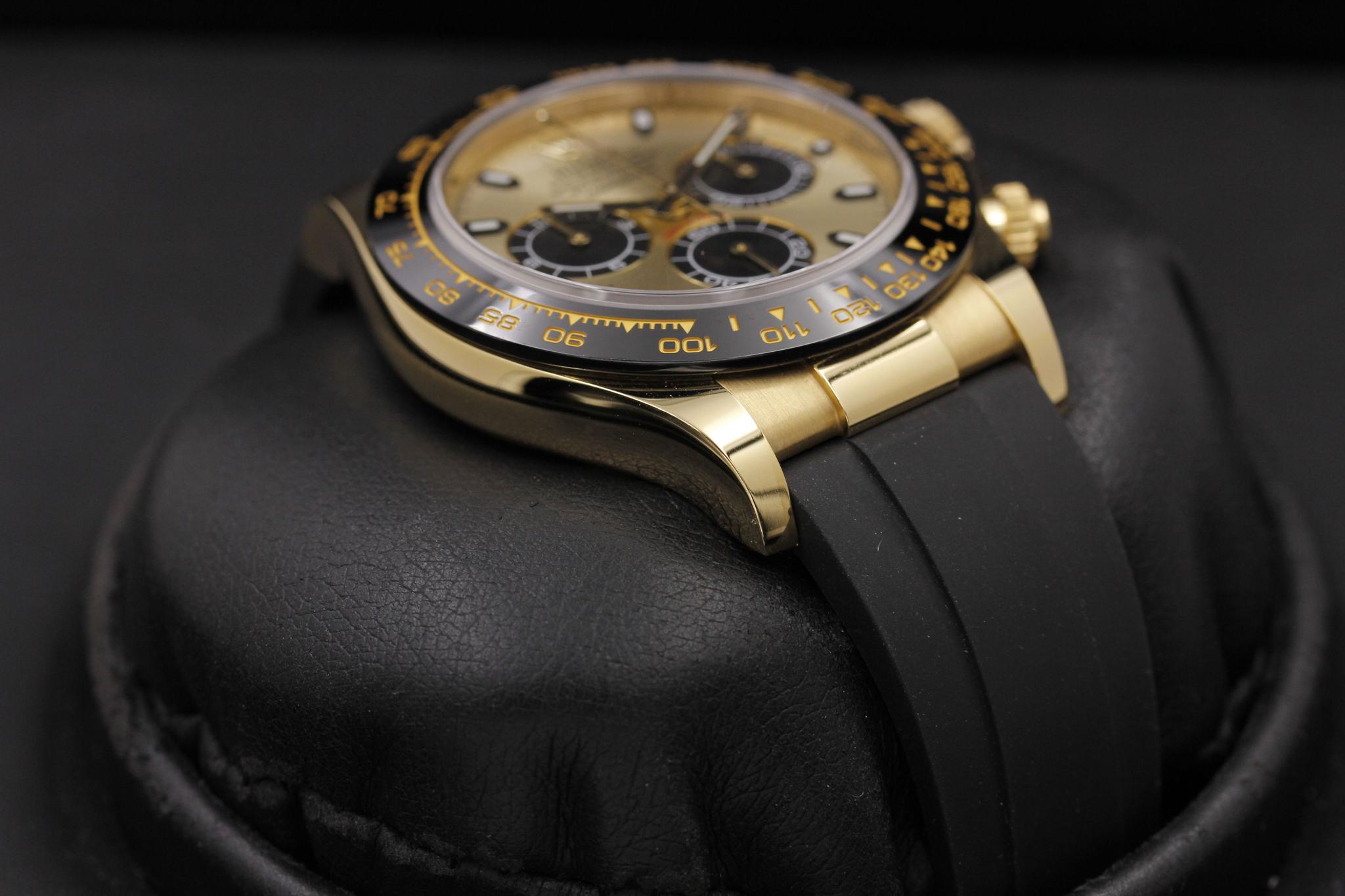 Watch Image 6