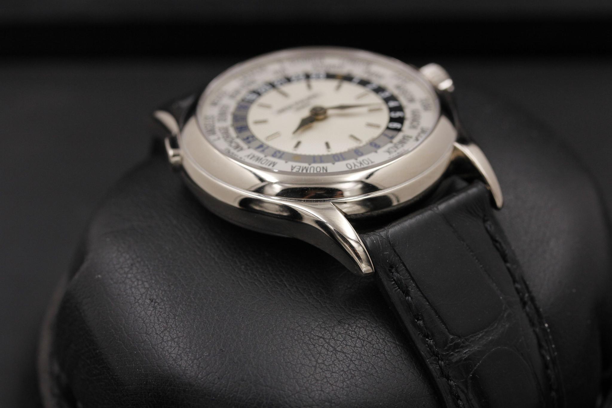 Watch Image 7