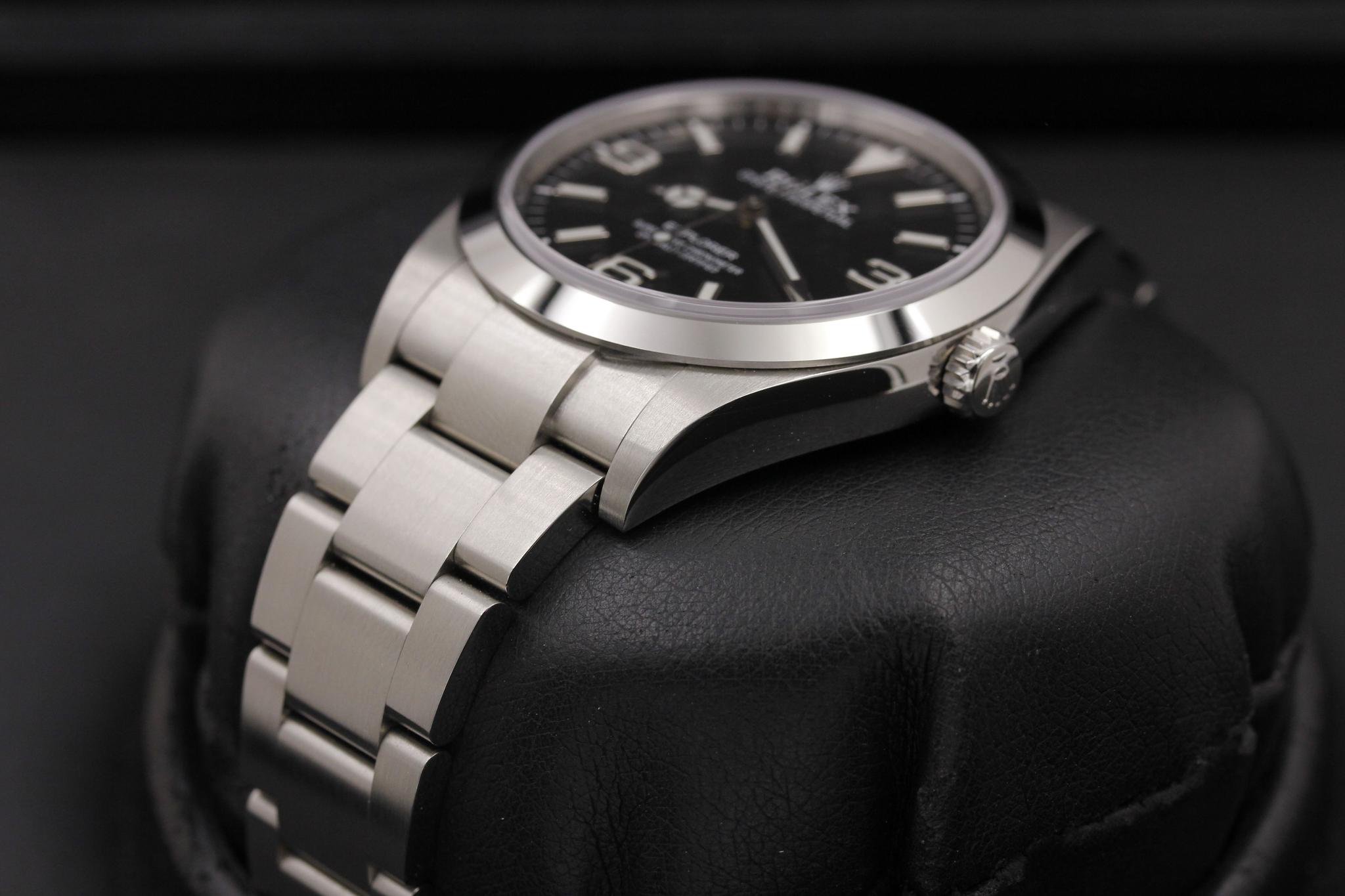 Watch Image 2
