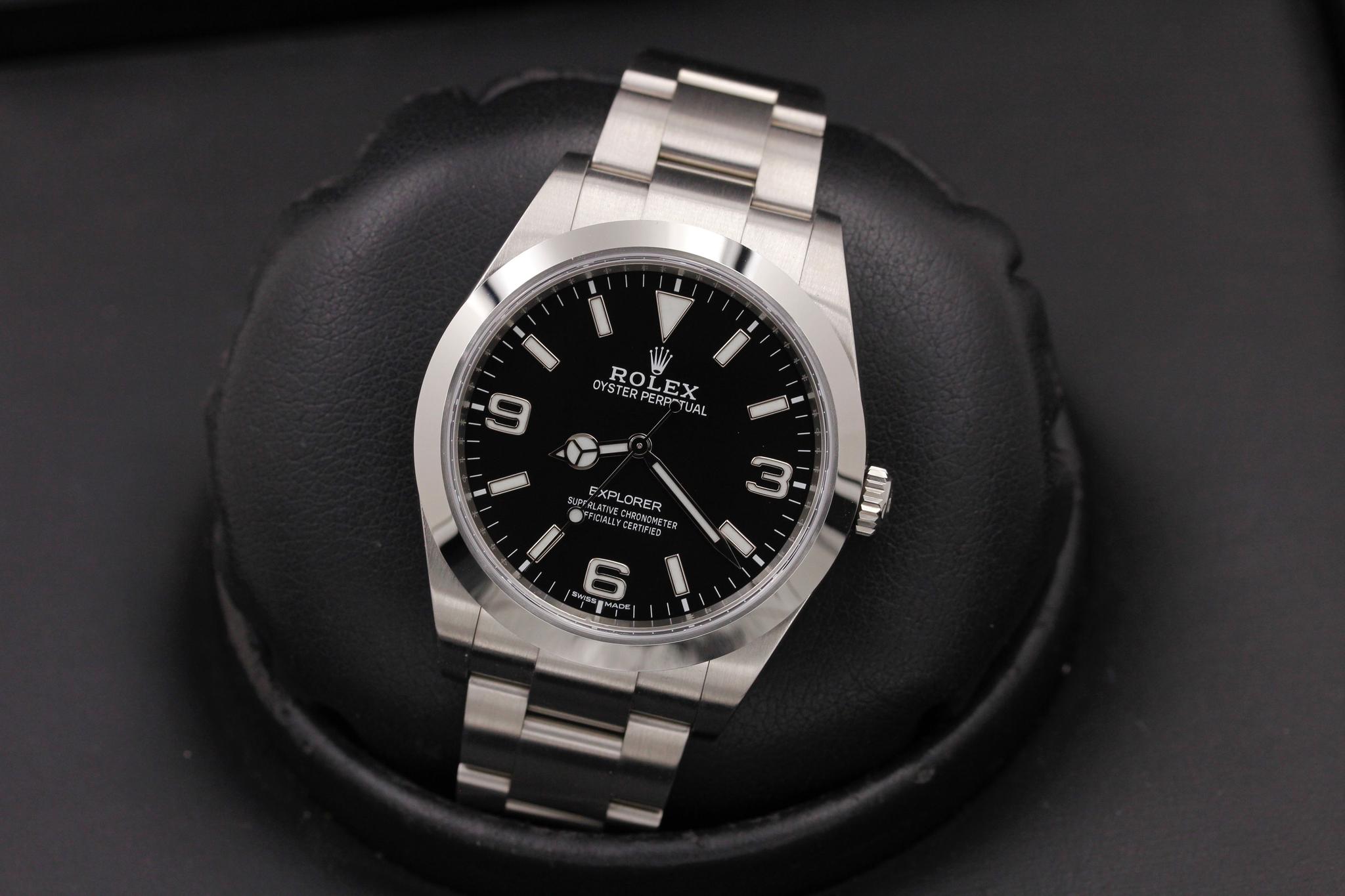 Watch Image 9