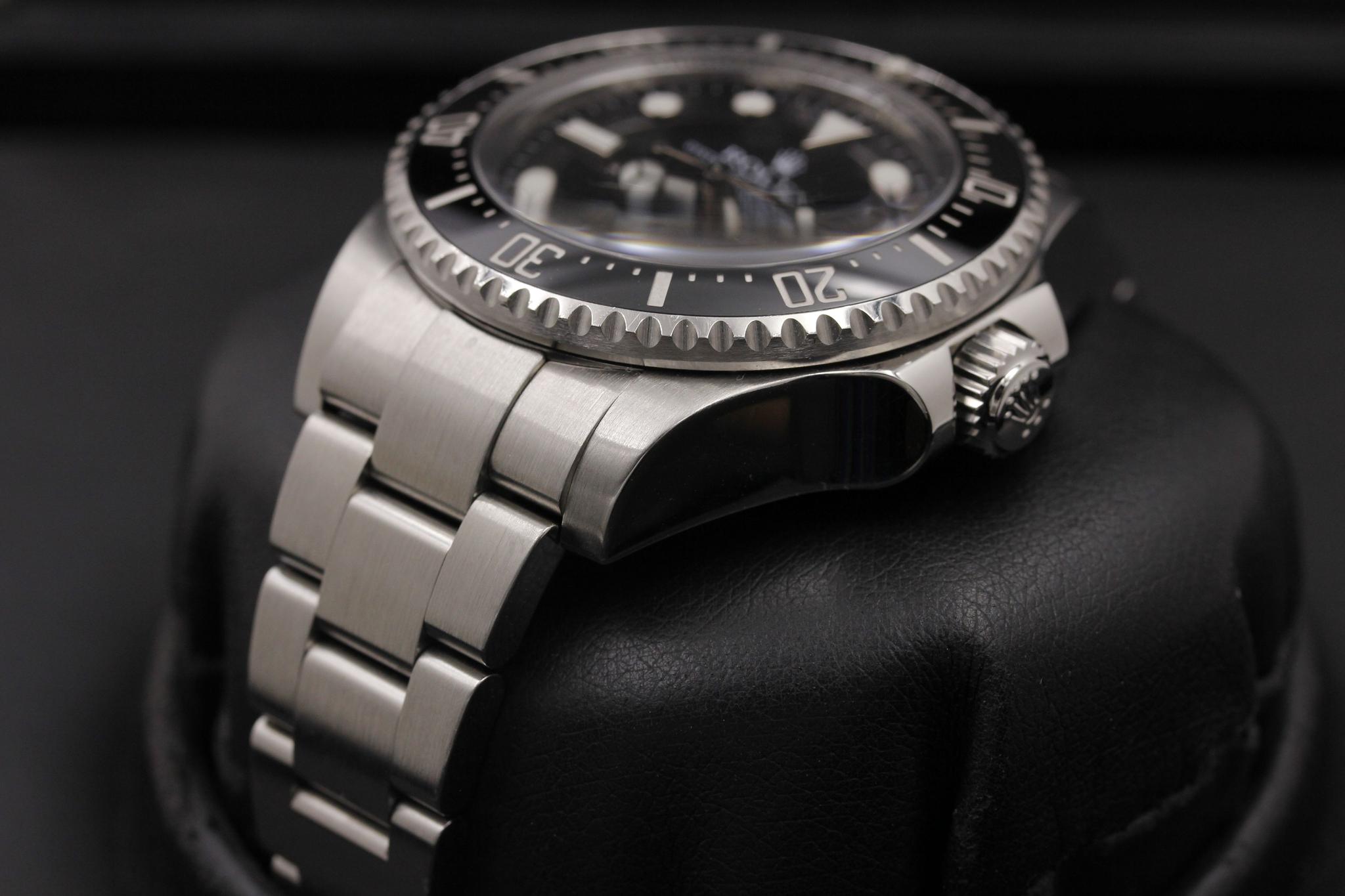 Watch Image 2
