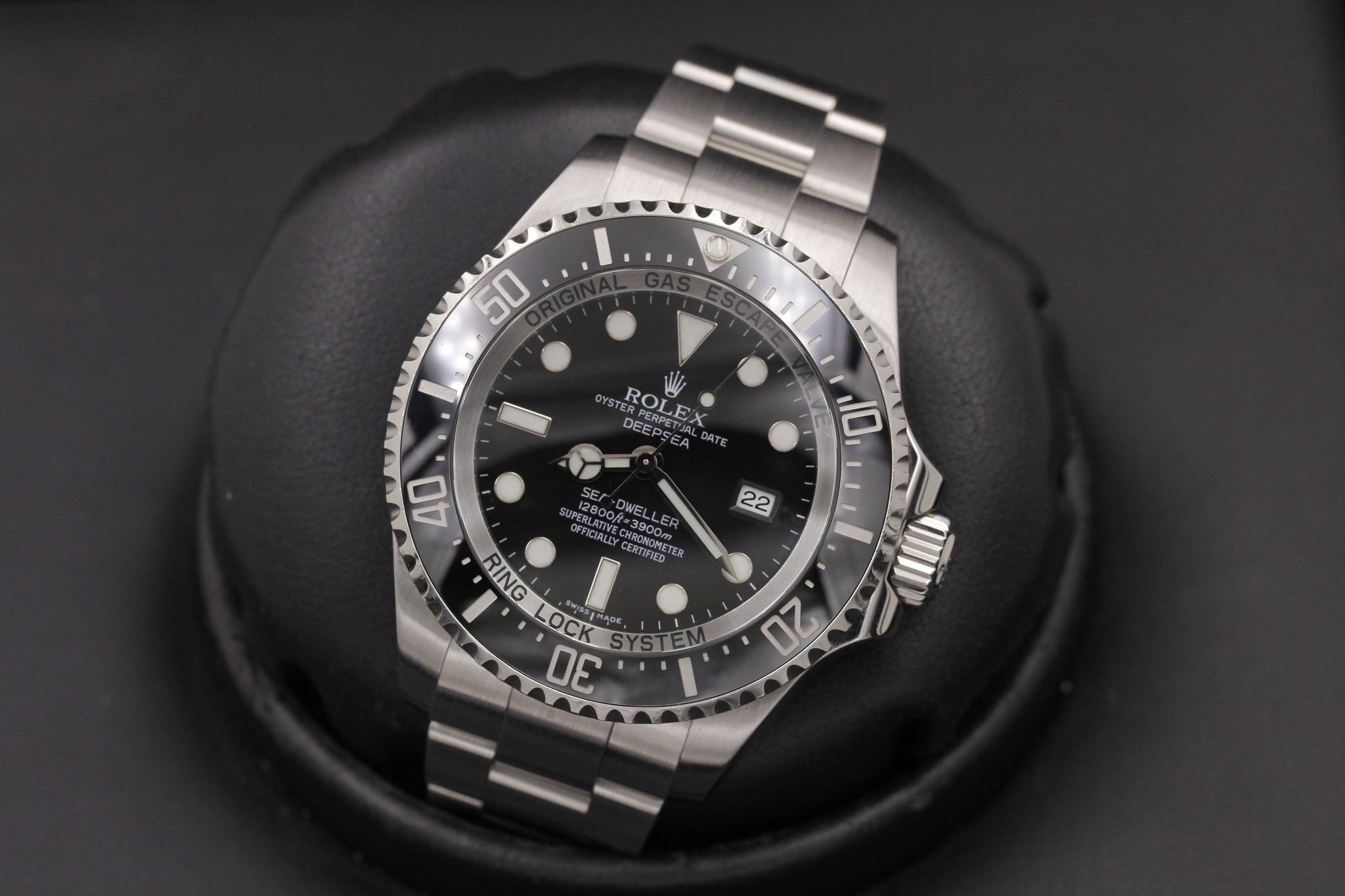 Watch Image 9