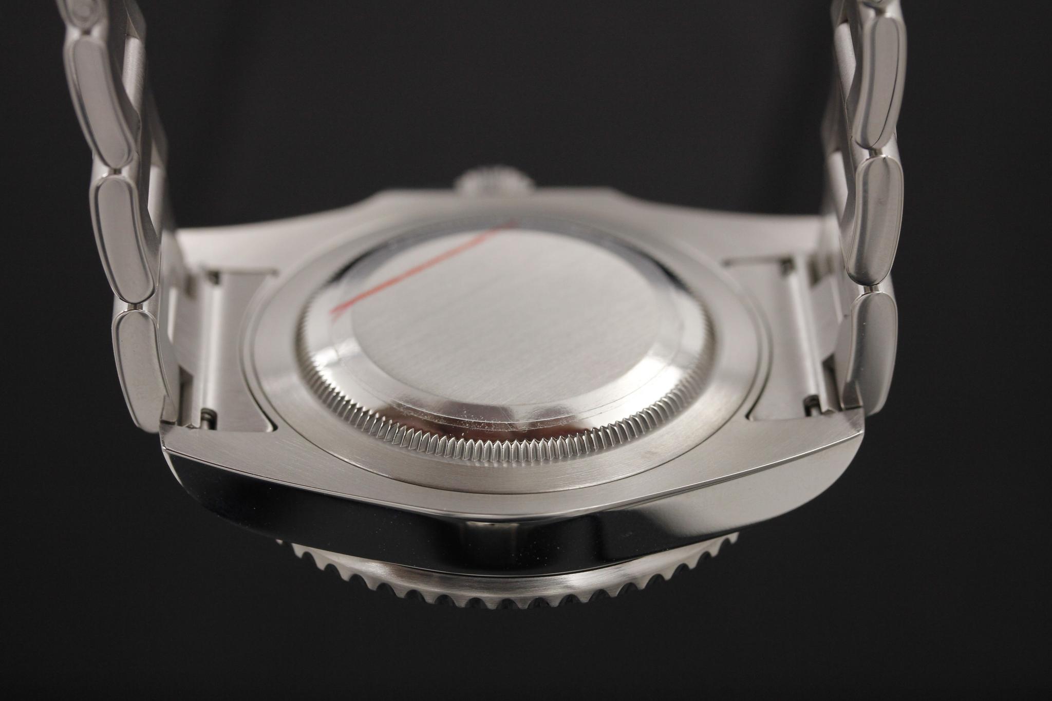 Watch Image 7