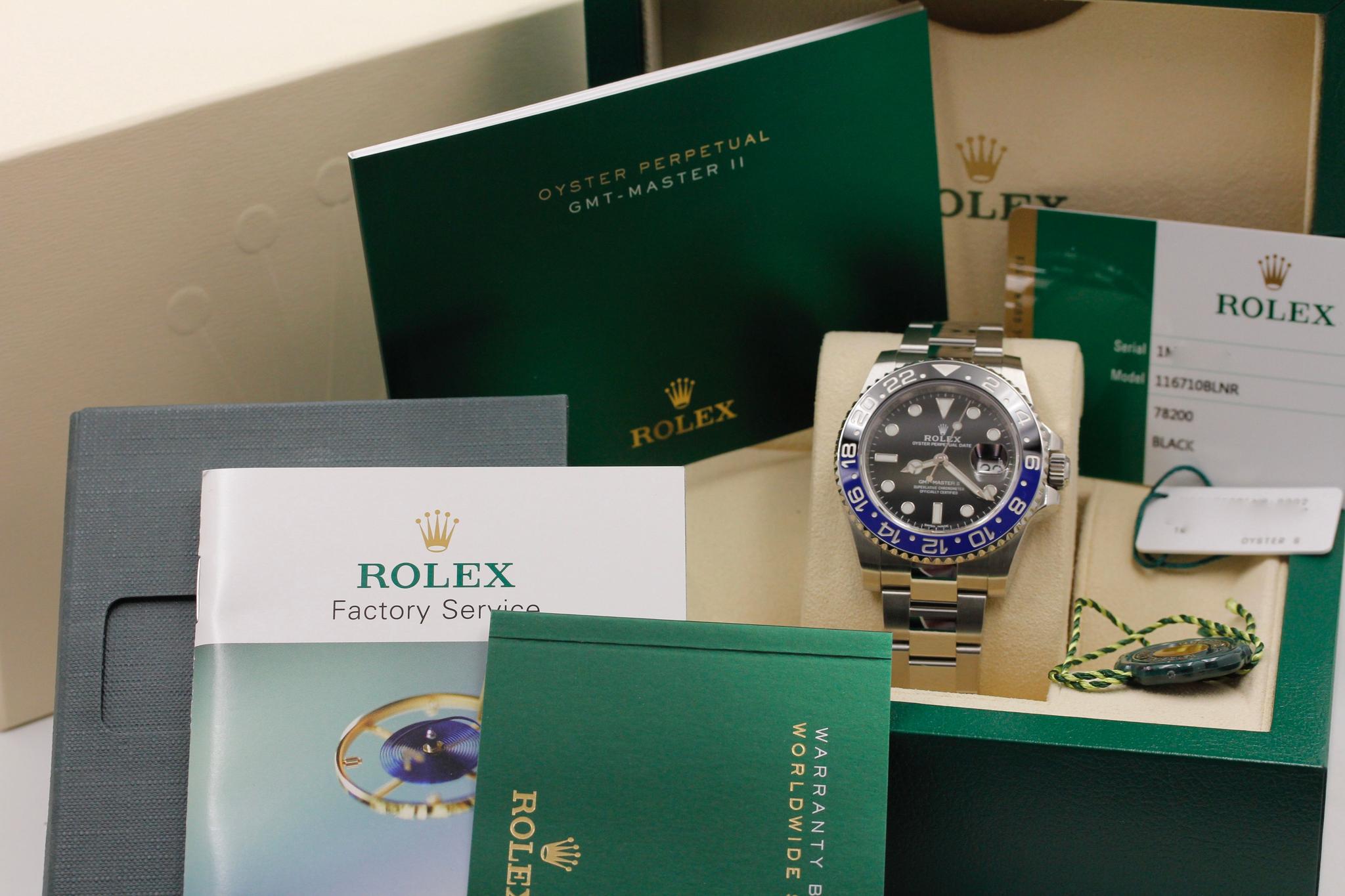 Watch Image 11