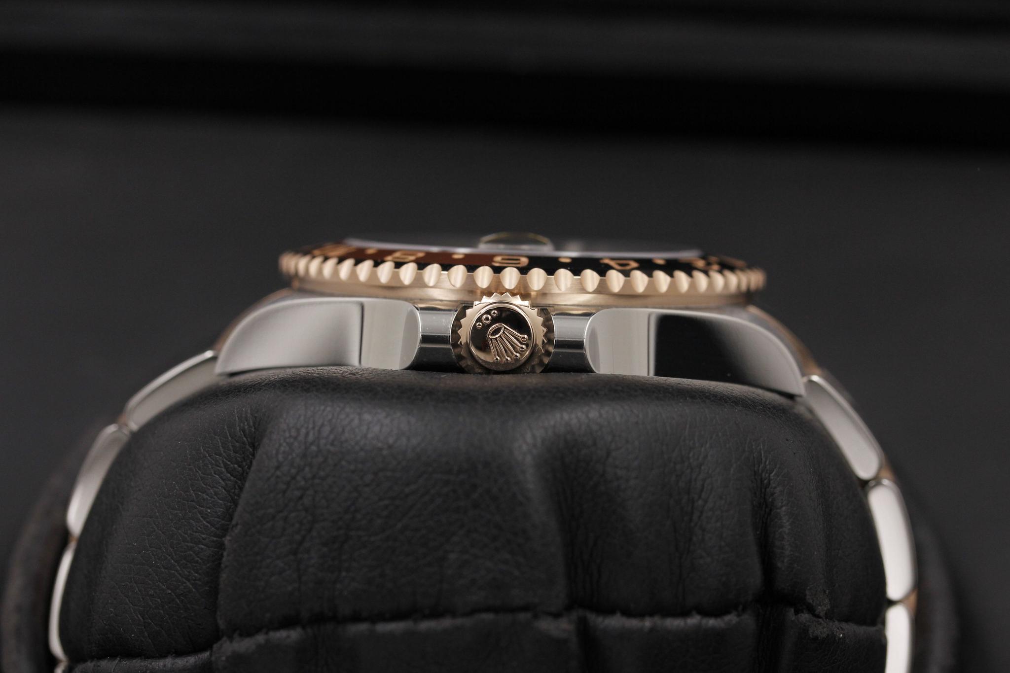 Watch Image 3