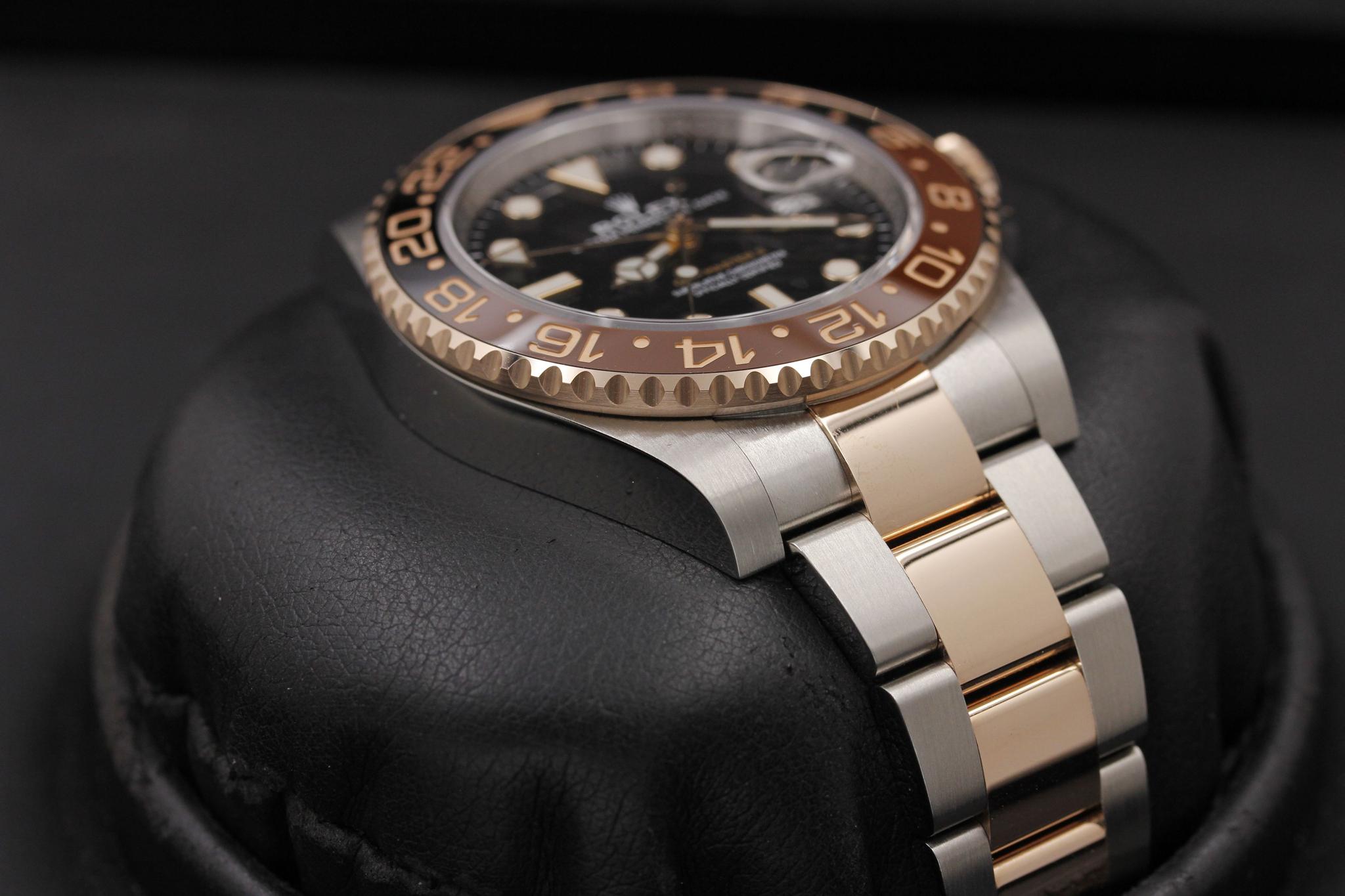 Watch Image 6