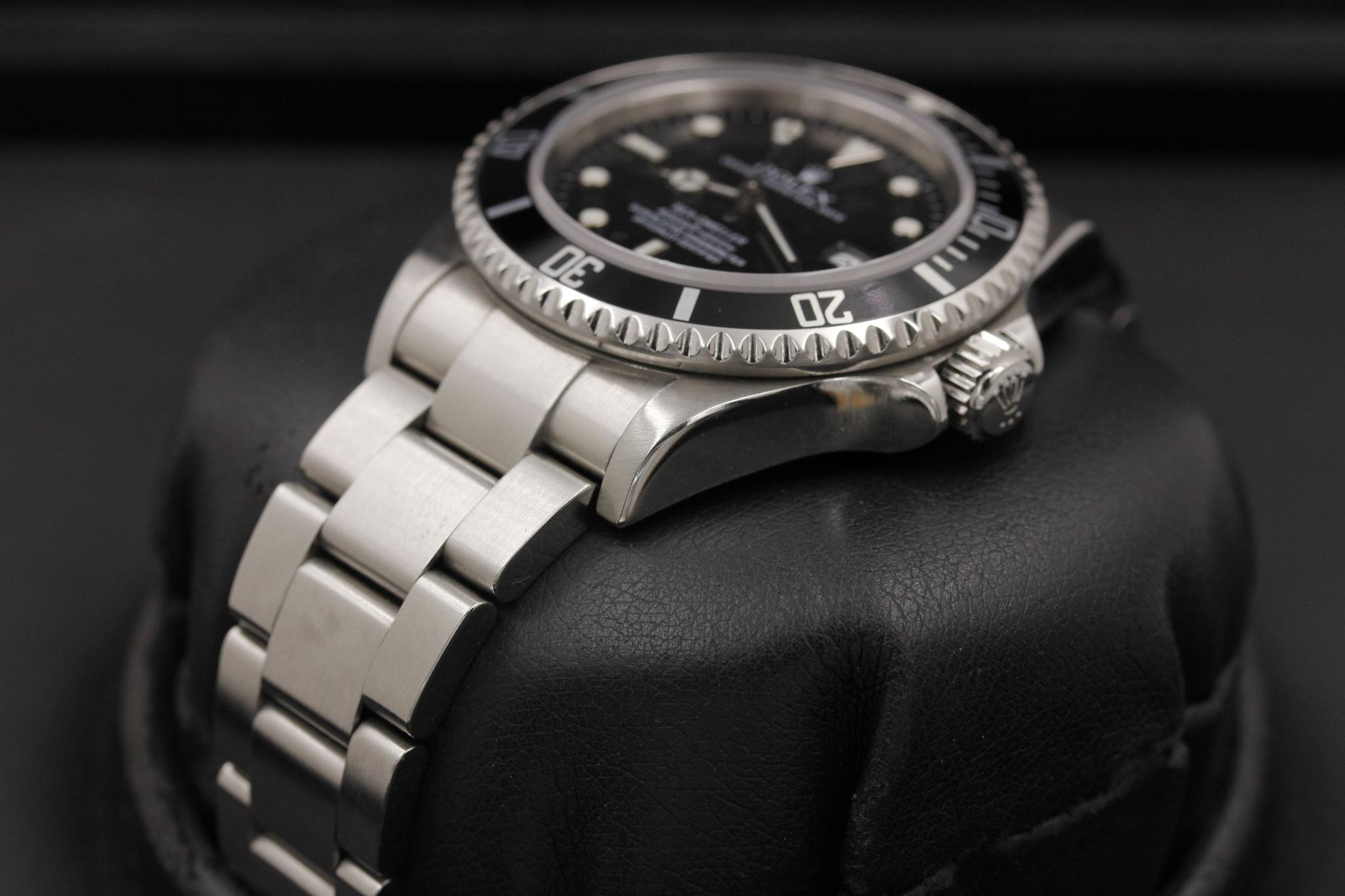 Watch Image 2