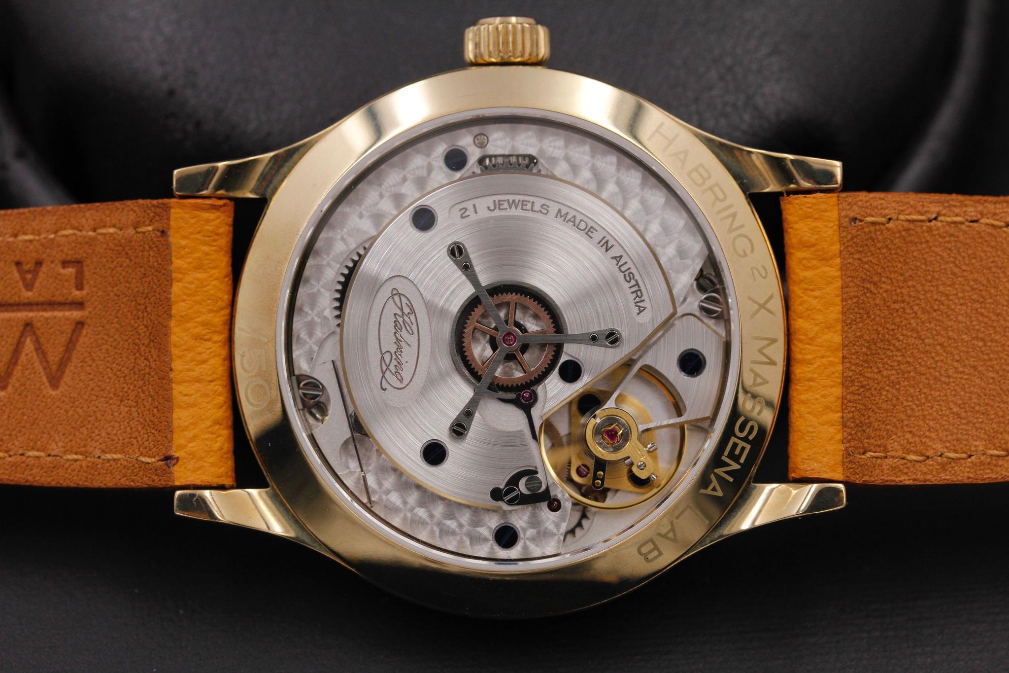 Watch Image 7