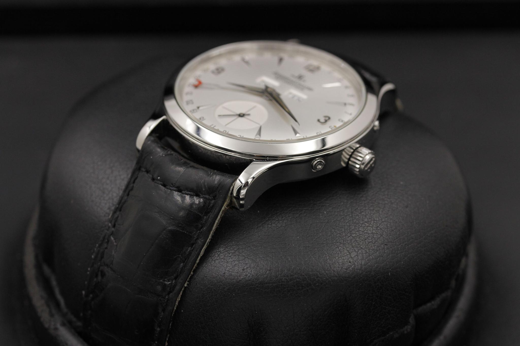 Watch Image 2