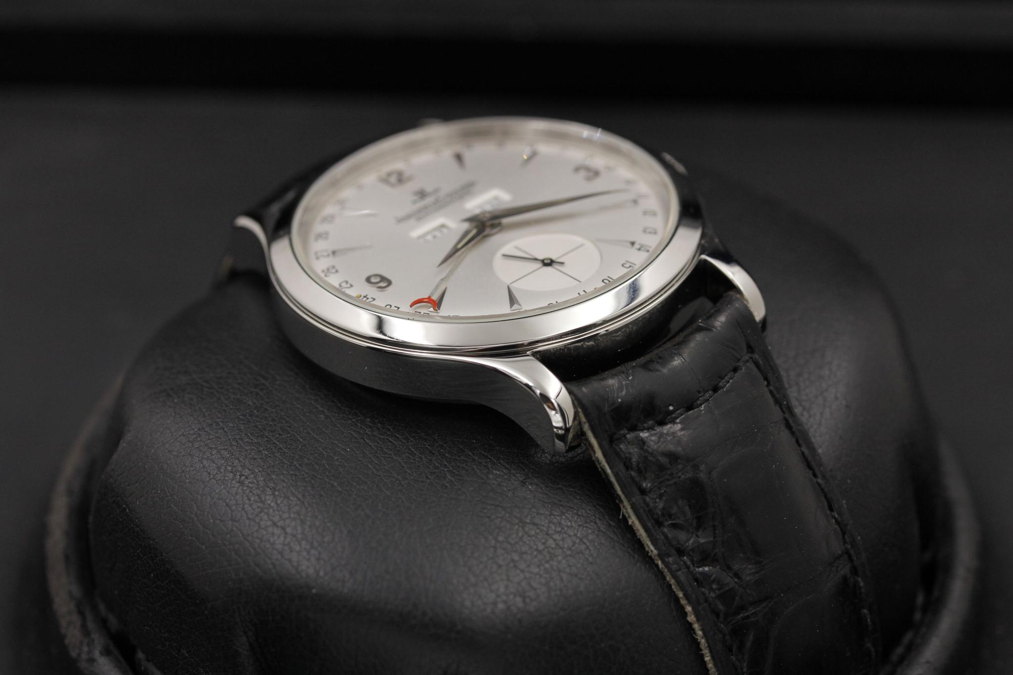 Watch Image 6