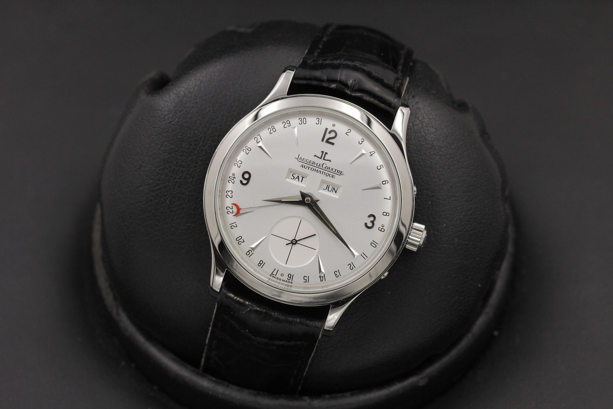 Watch Image 12
