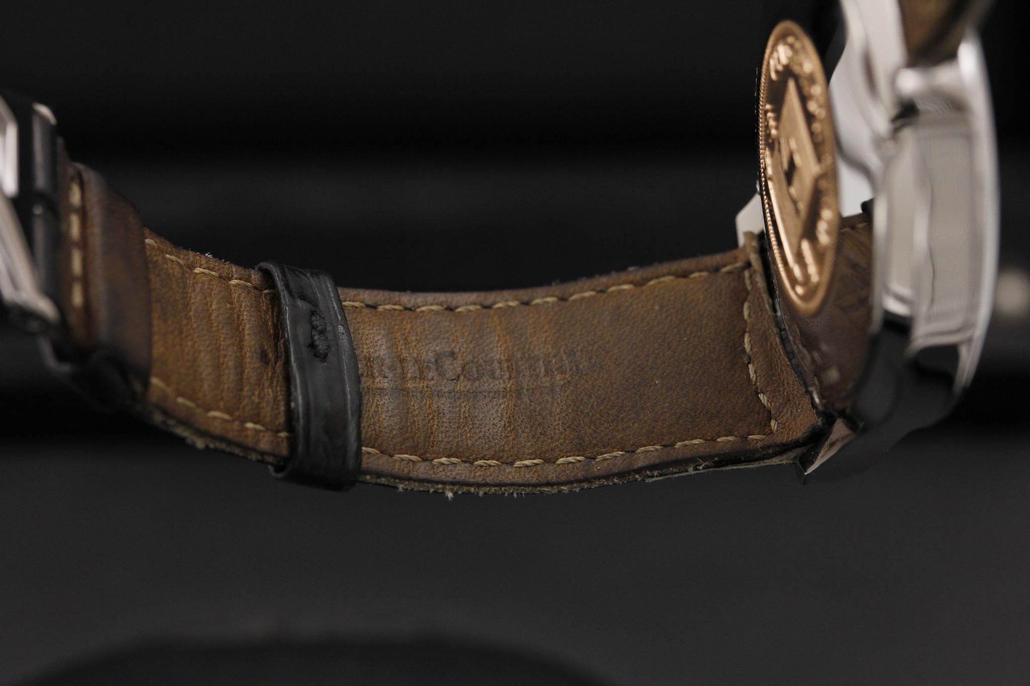 Watch Image 10