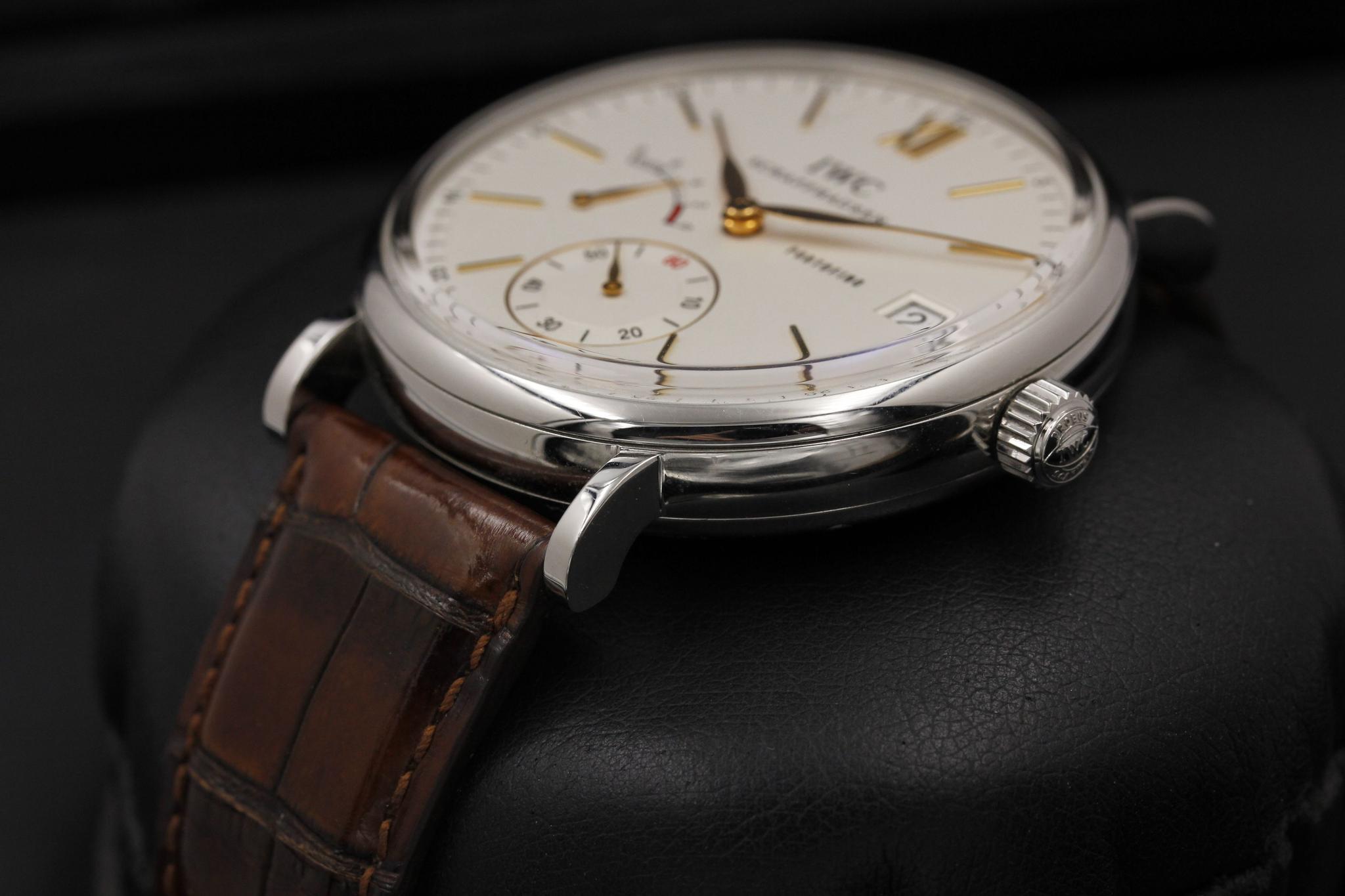 Watch Image 2