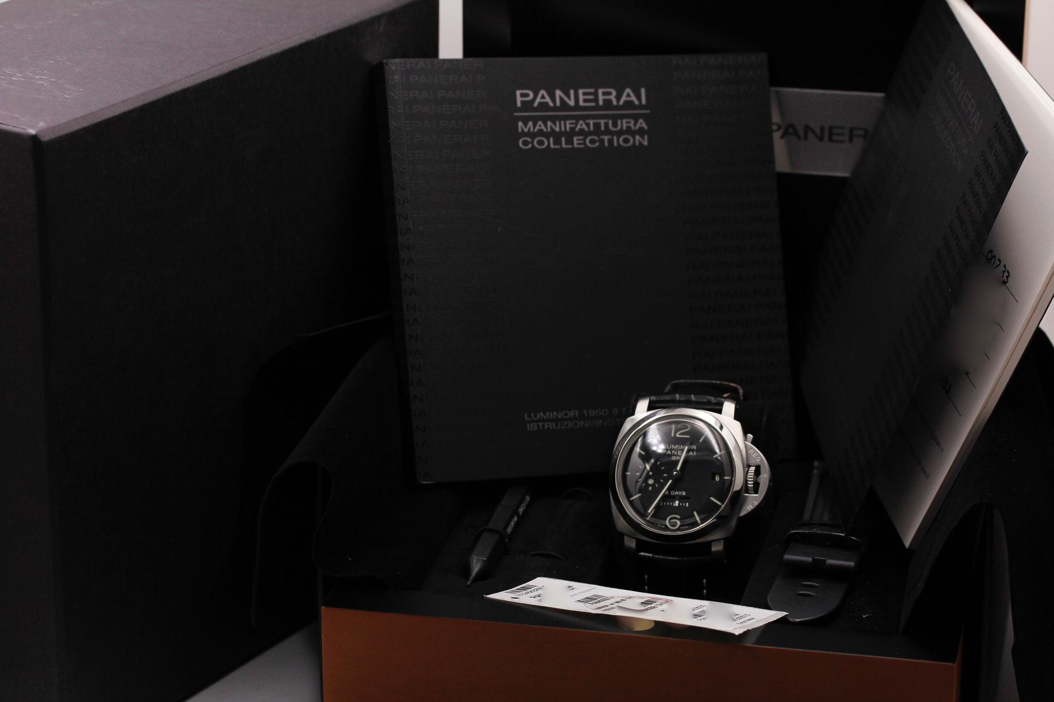 Watch Image 11