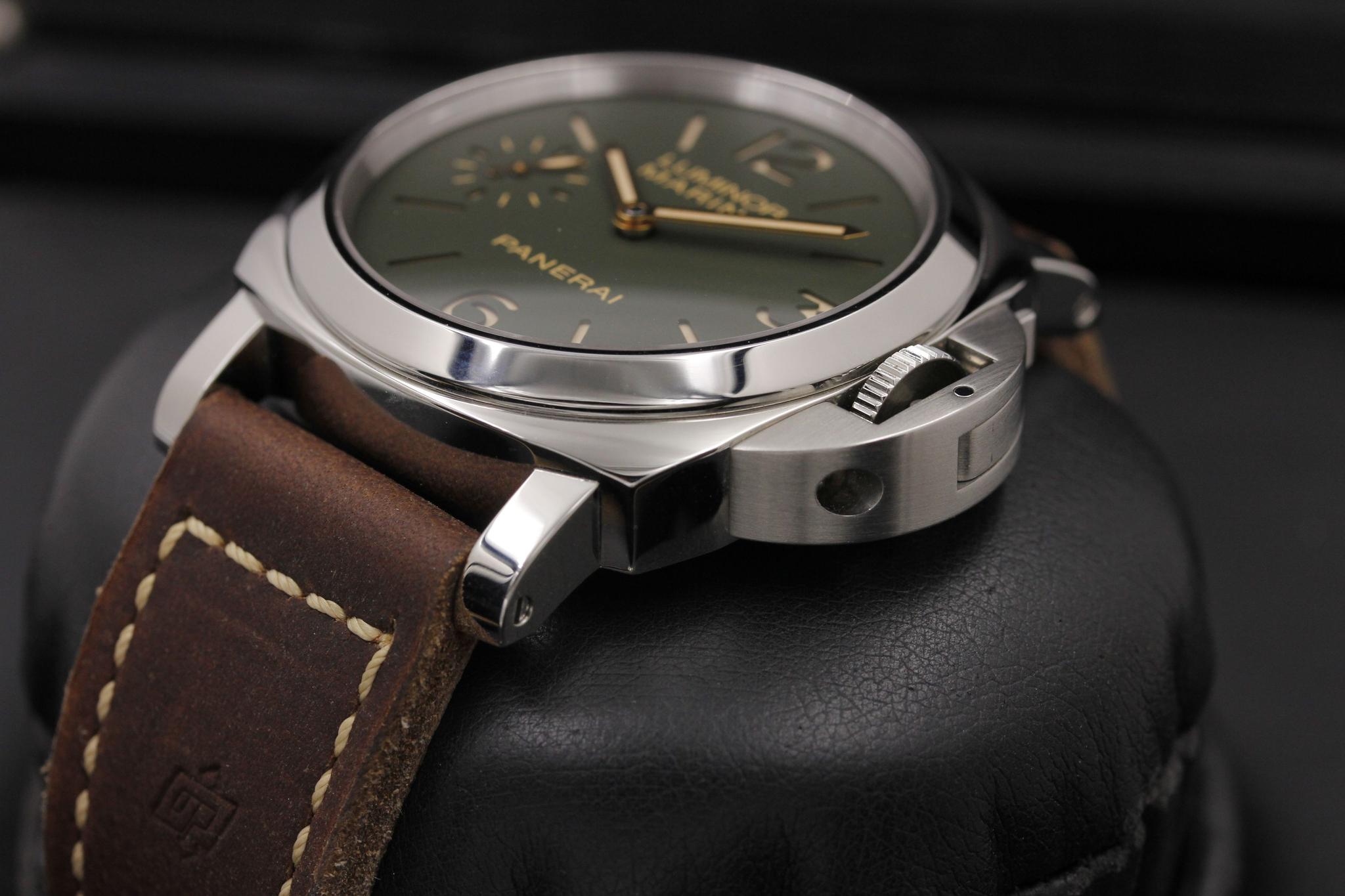 Watch Image 2