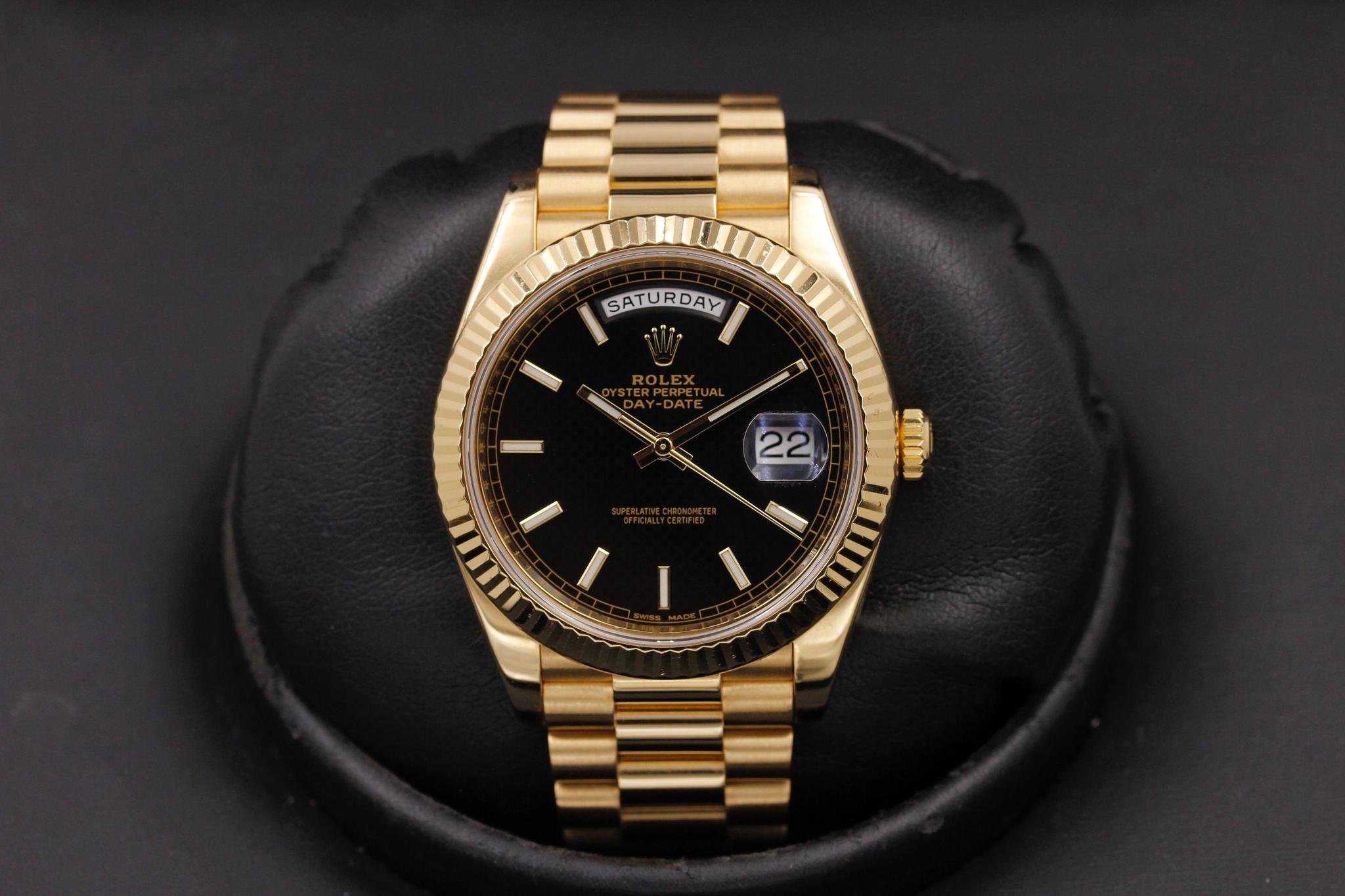 Watch Image 1