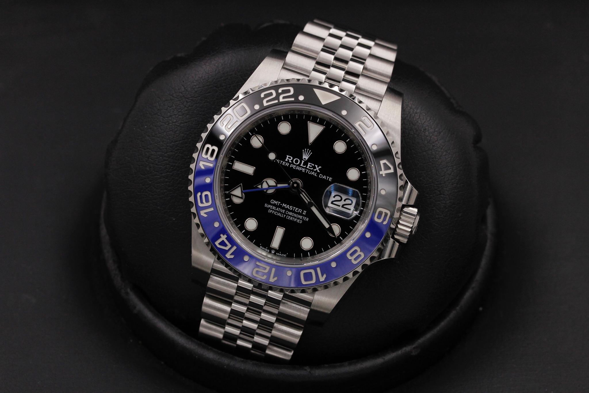 Watch Image 9
