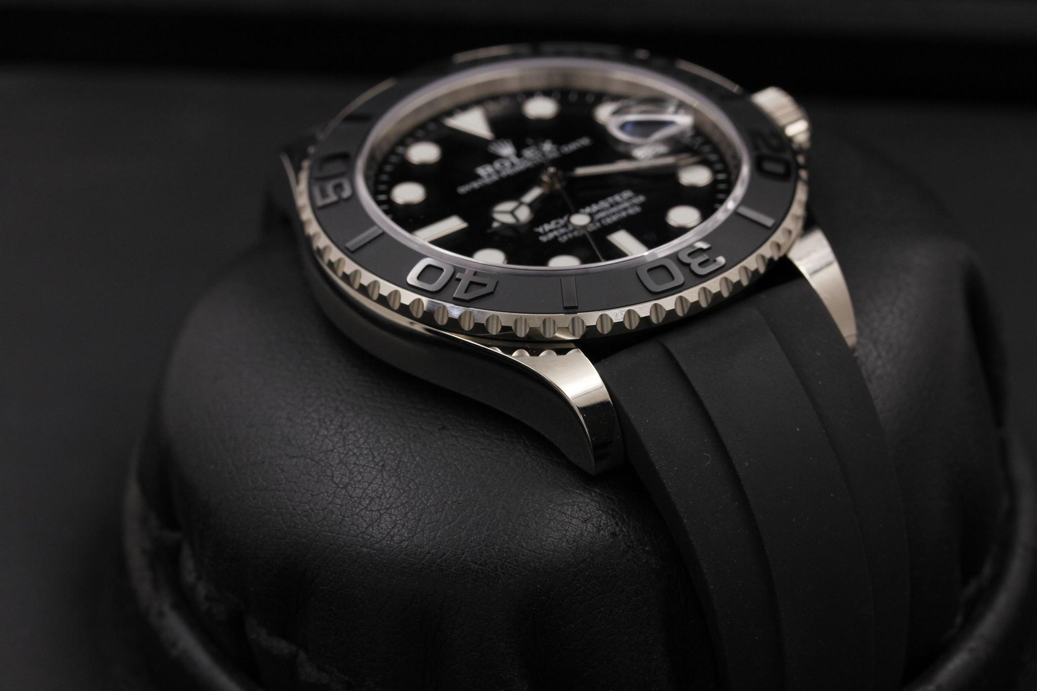 Watch Image 6