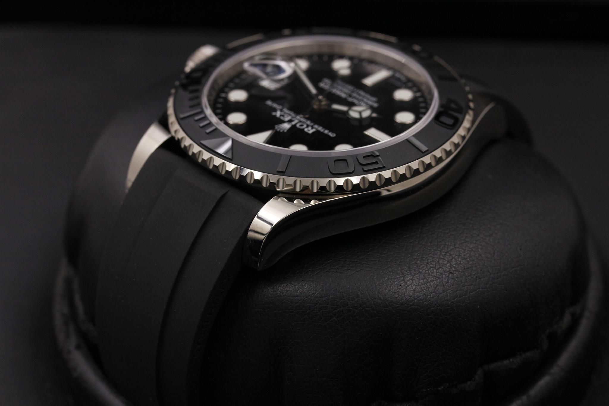 Watch Image 5