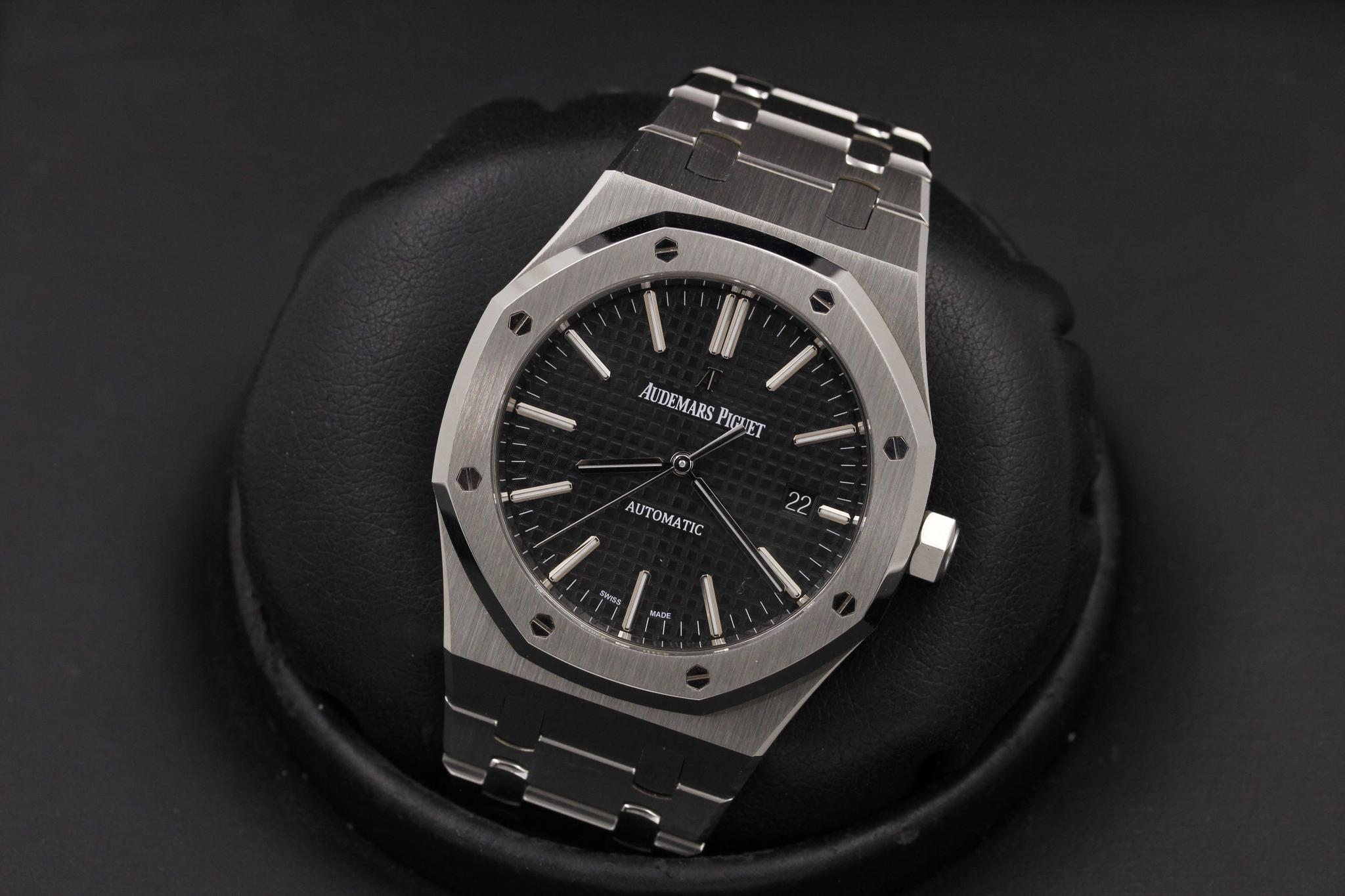 Watch Image 9