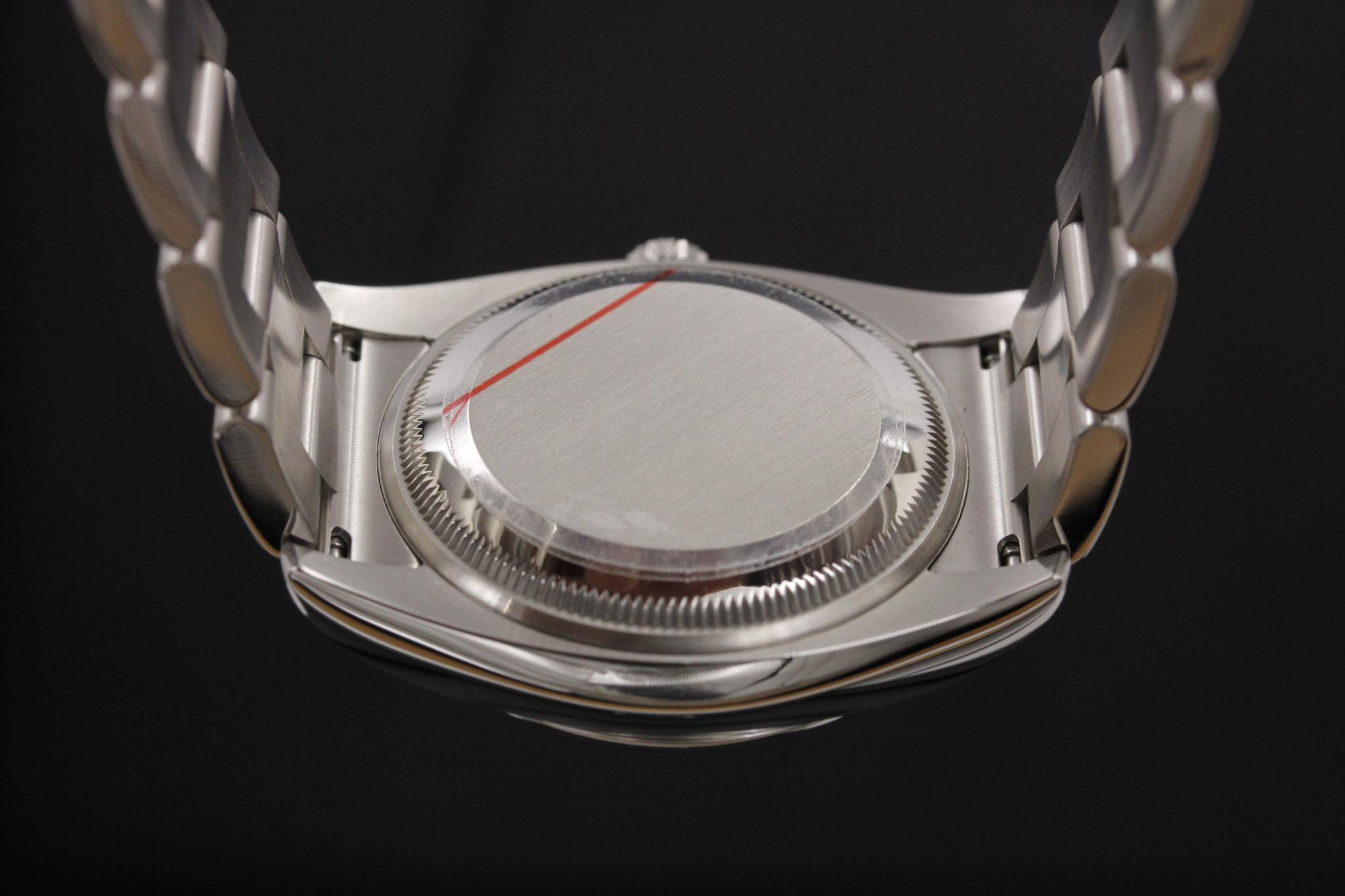 Watch Image 7