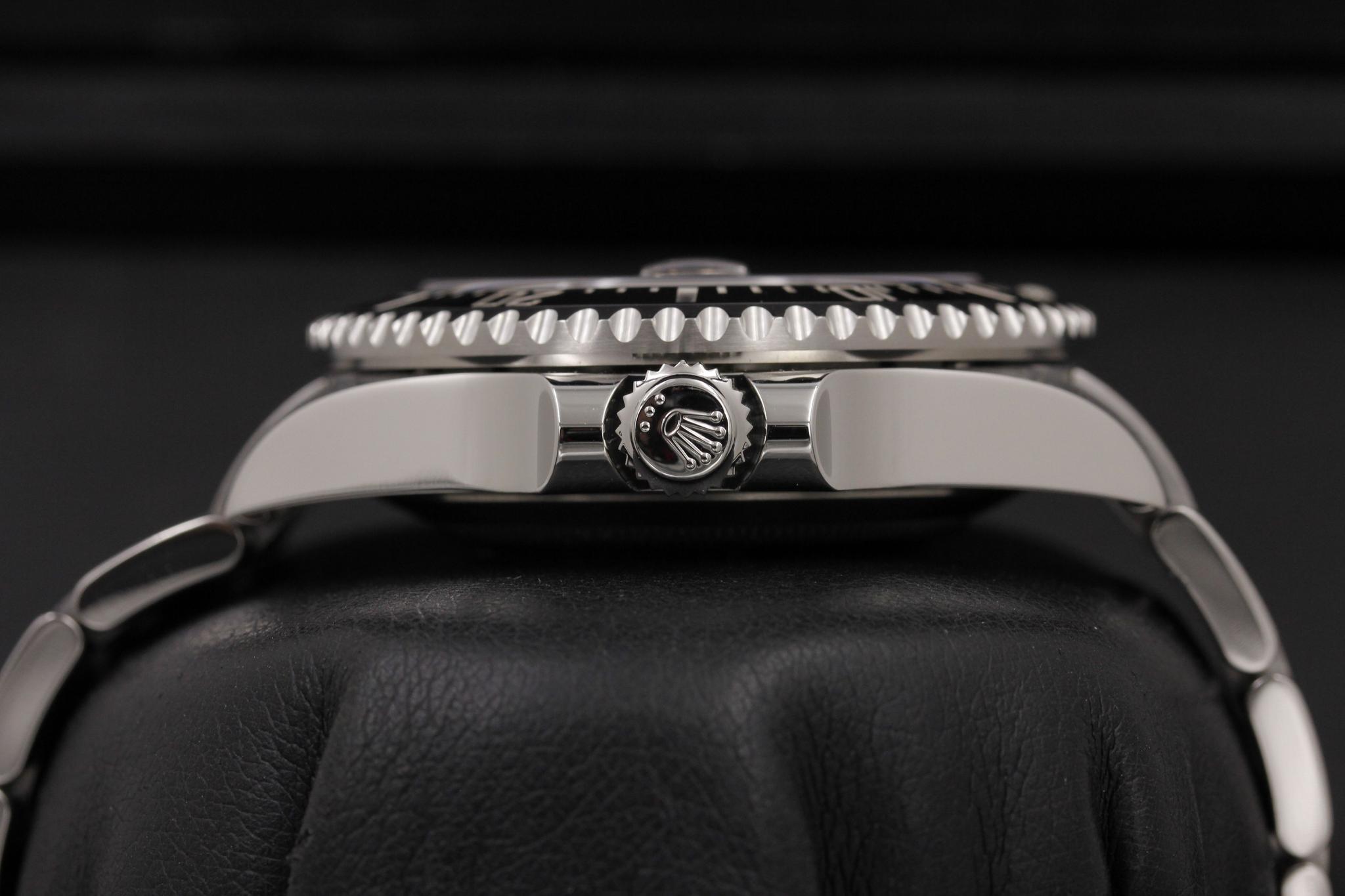 Watch Image 3