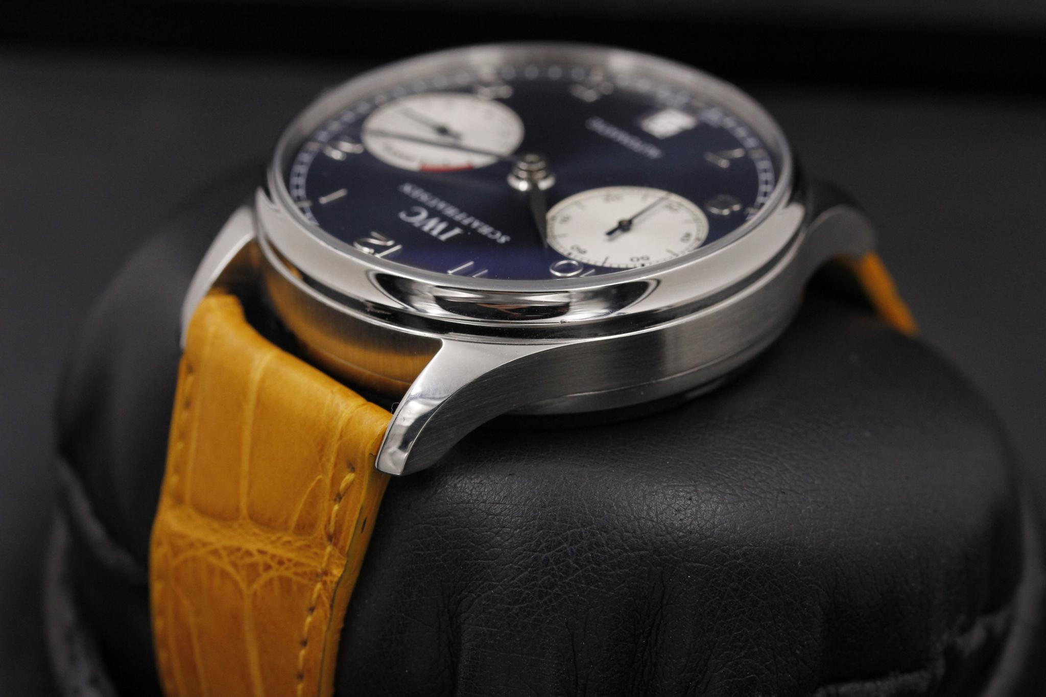 Watch Image 5