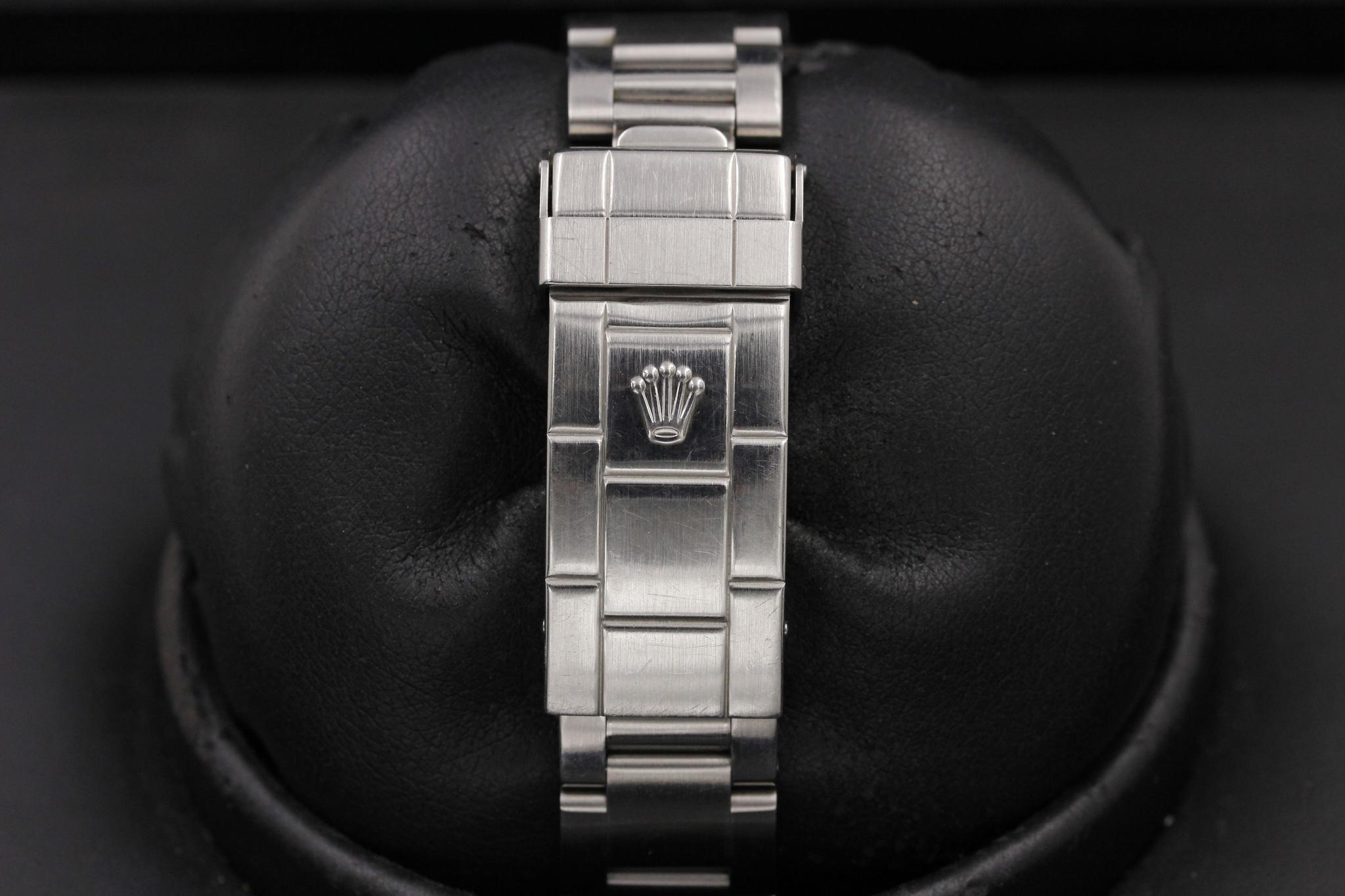 Watch Image 8
