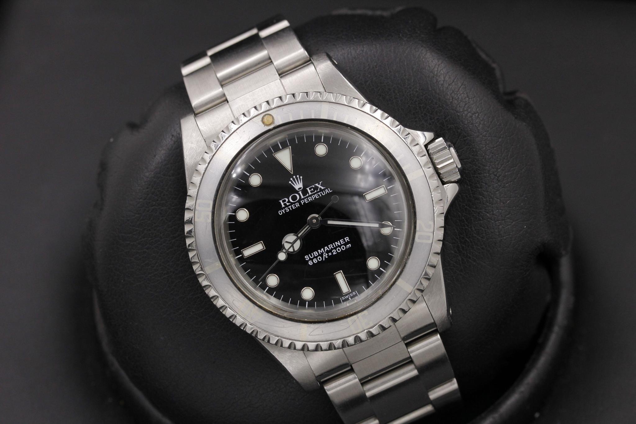 Watch Image 12