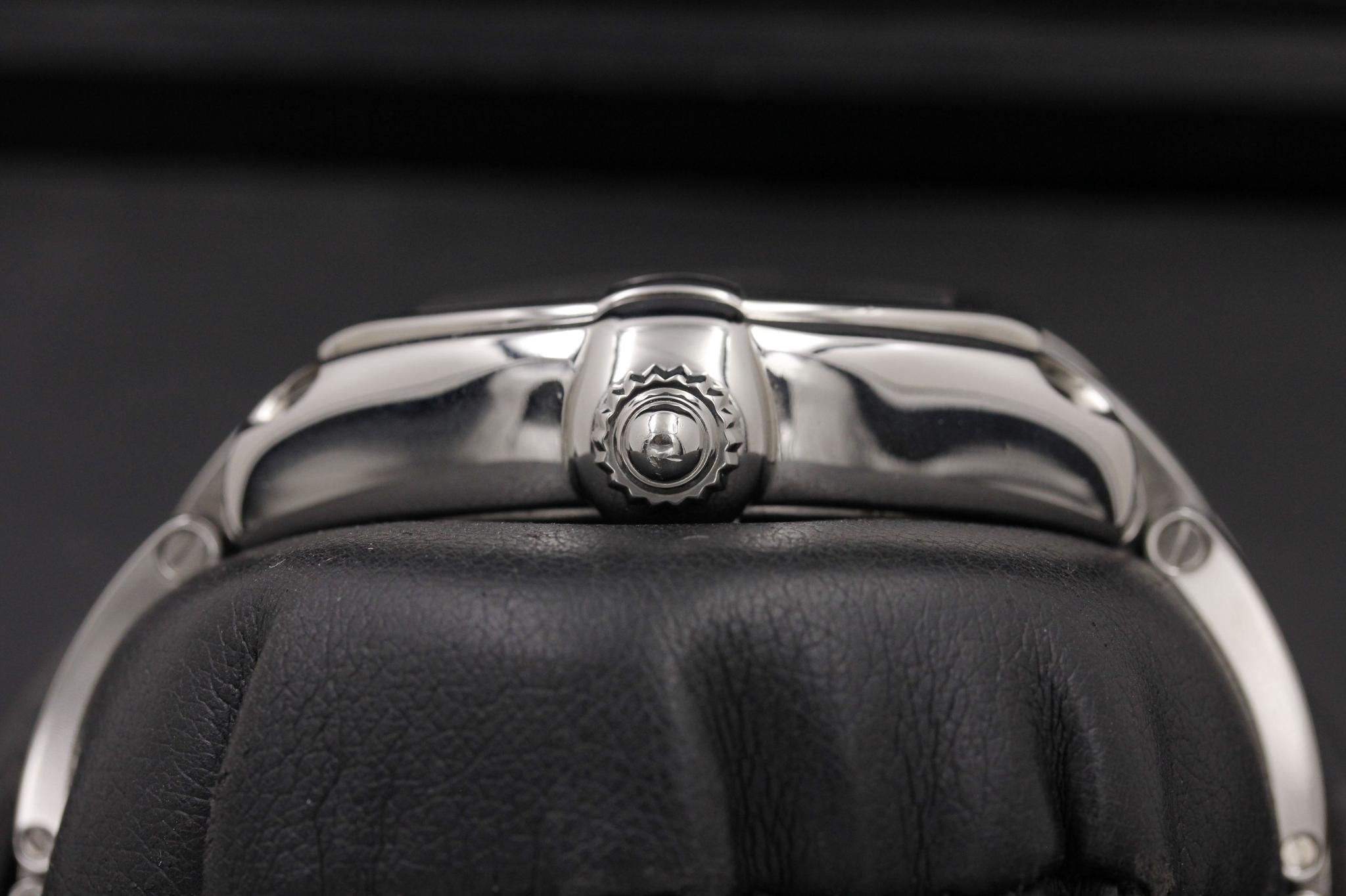 Watch Image 3
