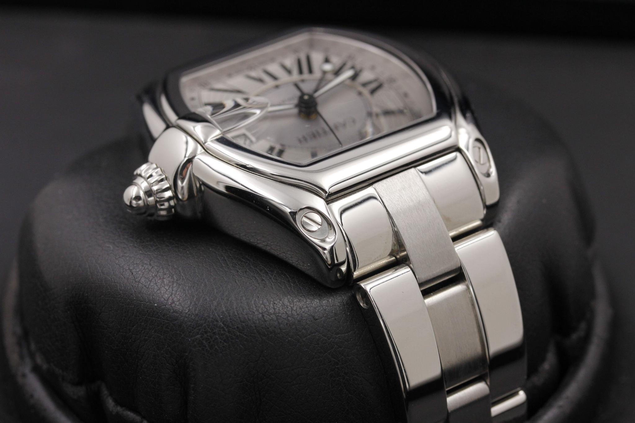 Watch Image 4